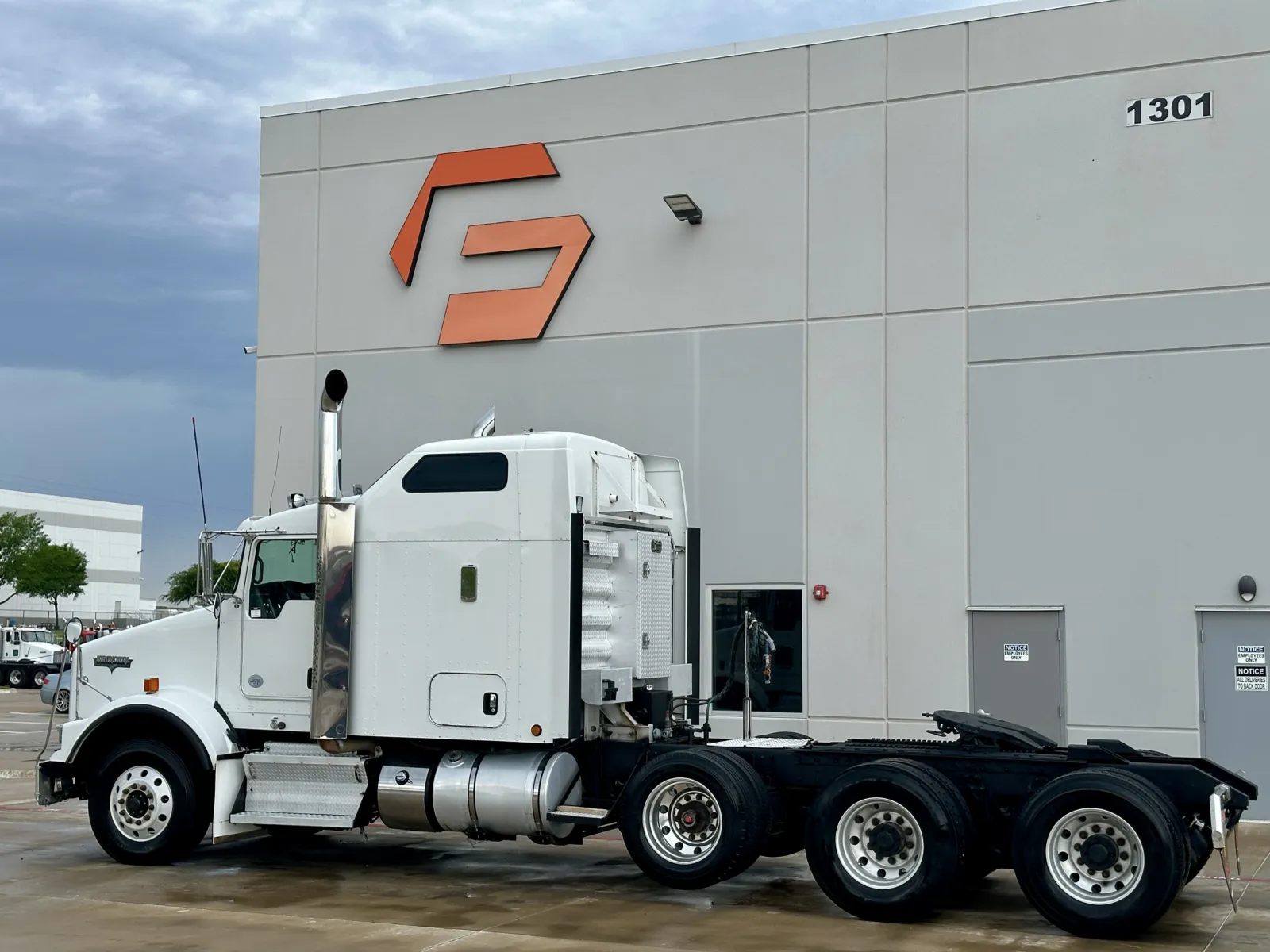 2012 Kenworth T800 — photo 6