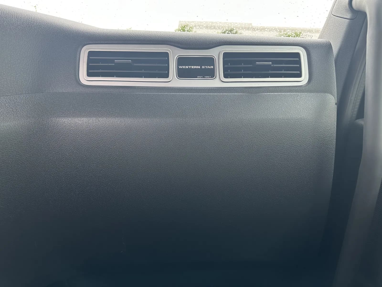 2022 Western Star 49X — photo 19