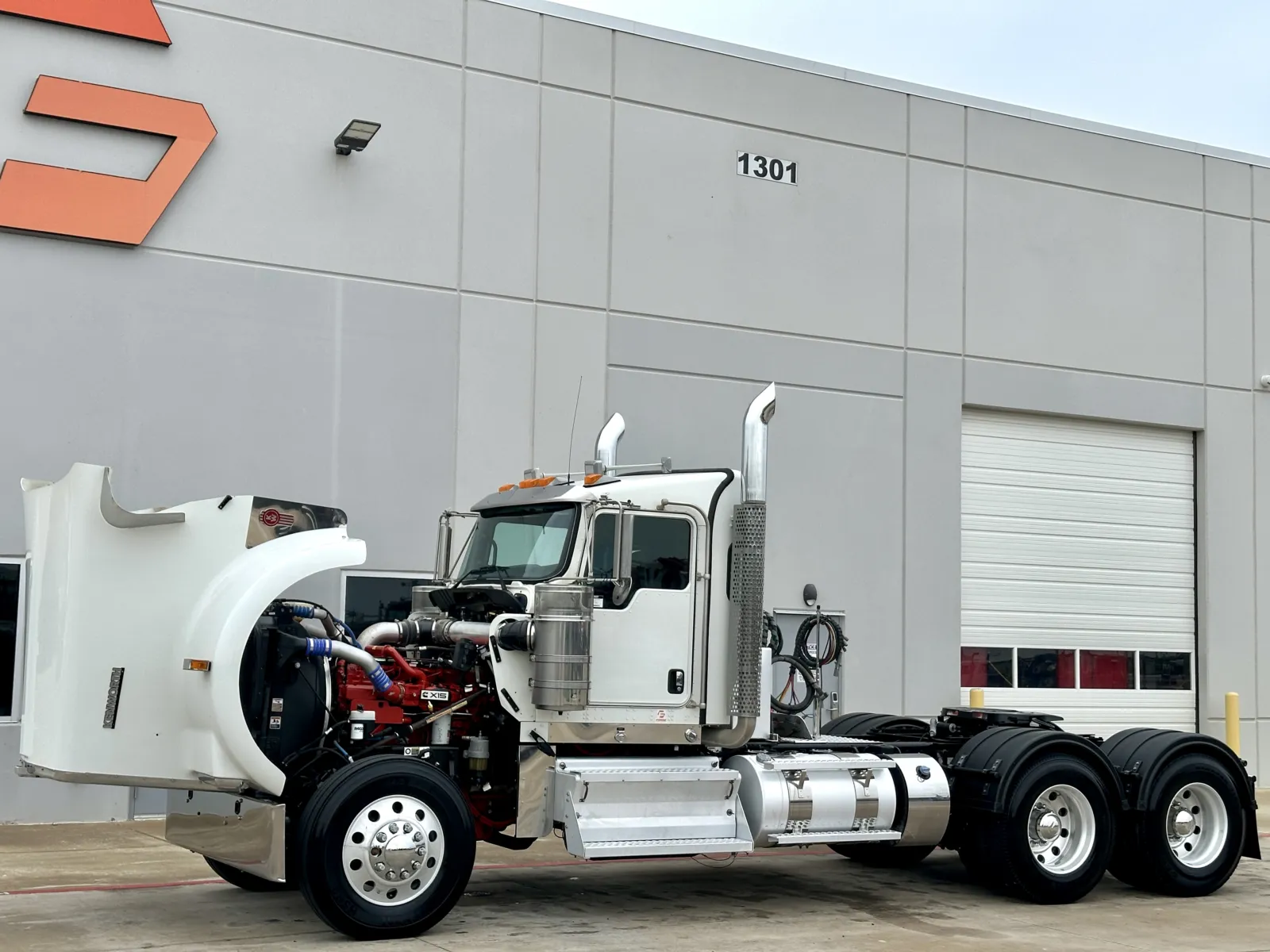 2023 Kenworth W900 — photo 10