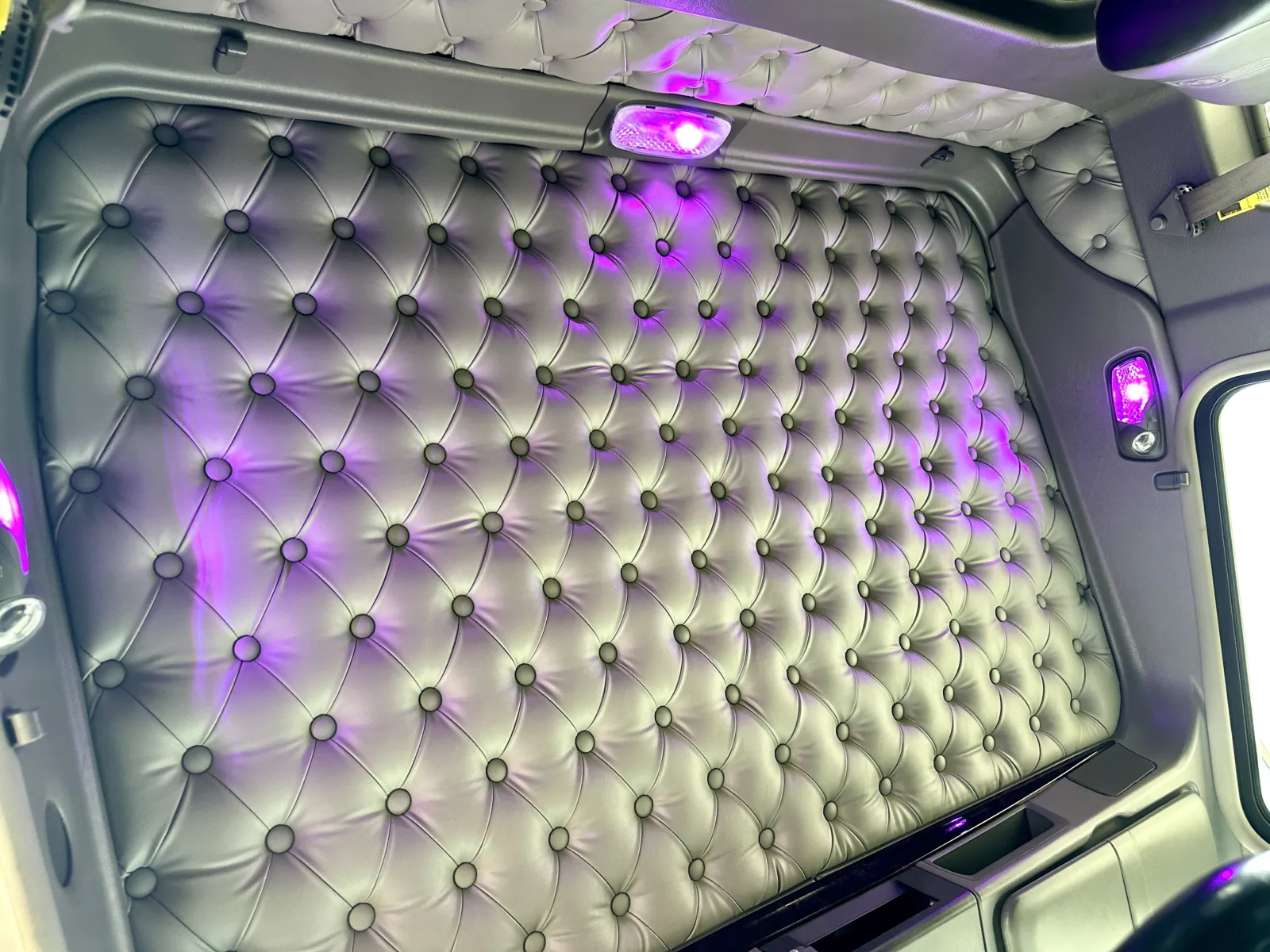 2023 Kenworth W900 — photo 21