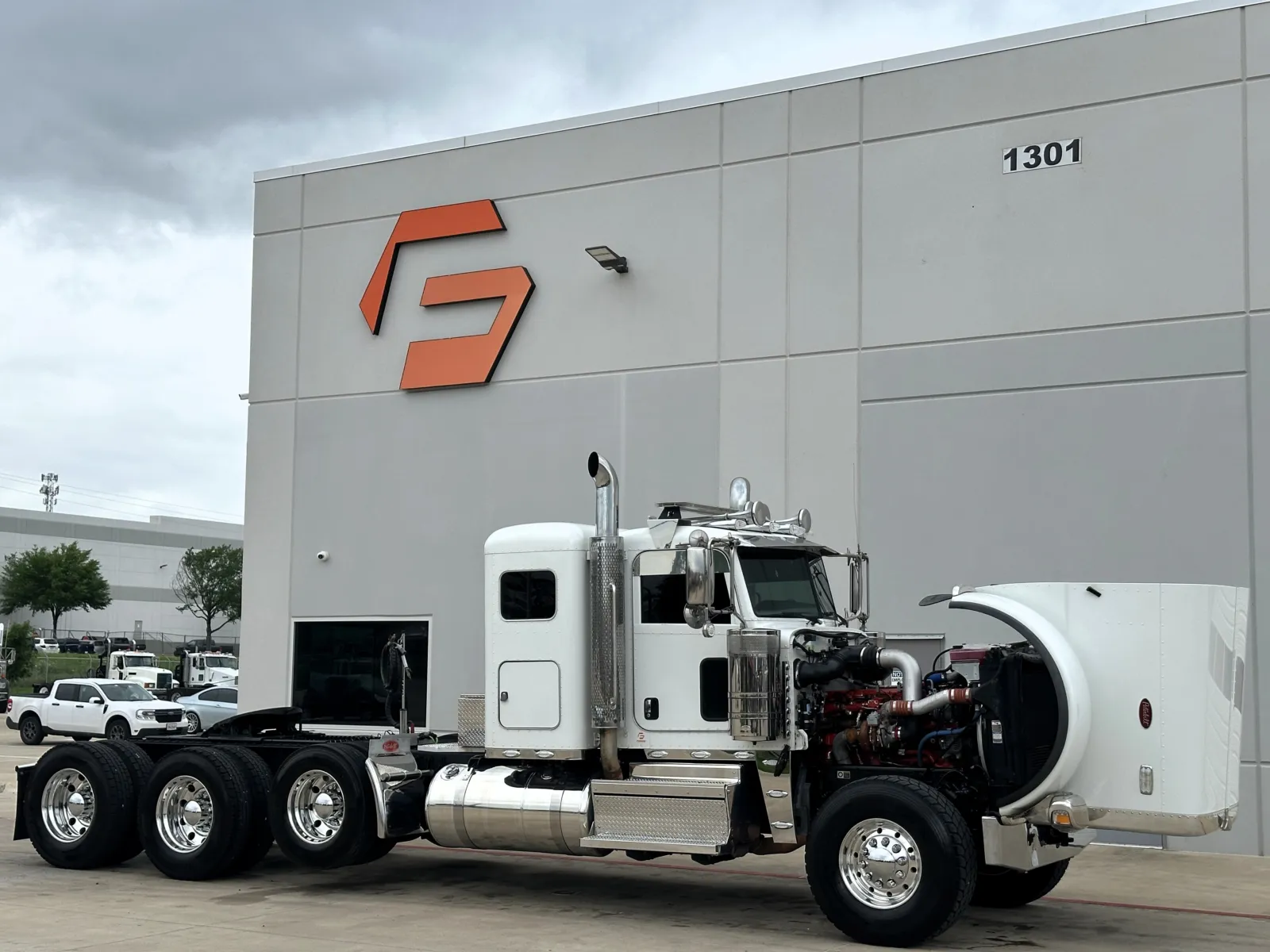 2019 Peterbilt 389 — photo 9