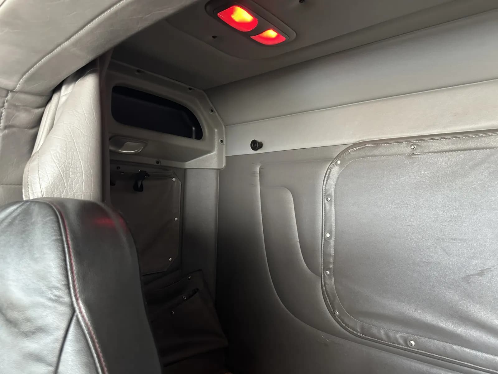 2019 Peterbilt 389 — photo 22