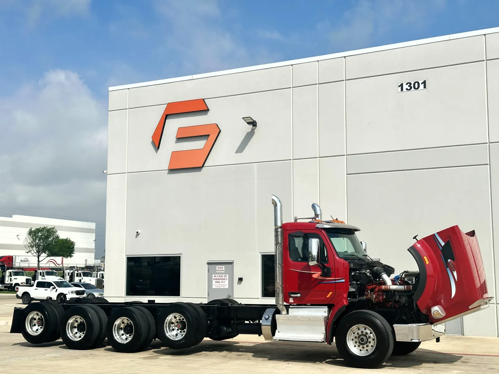 2017 Peterbilt 567 — photo 9