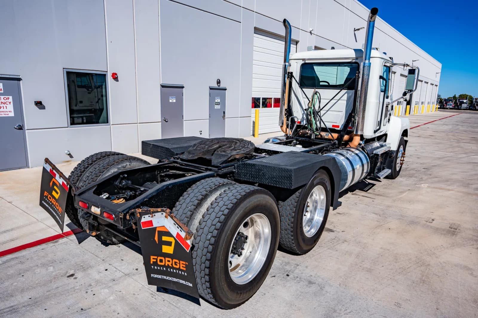 2019 Mack Pinnacle — photo 11