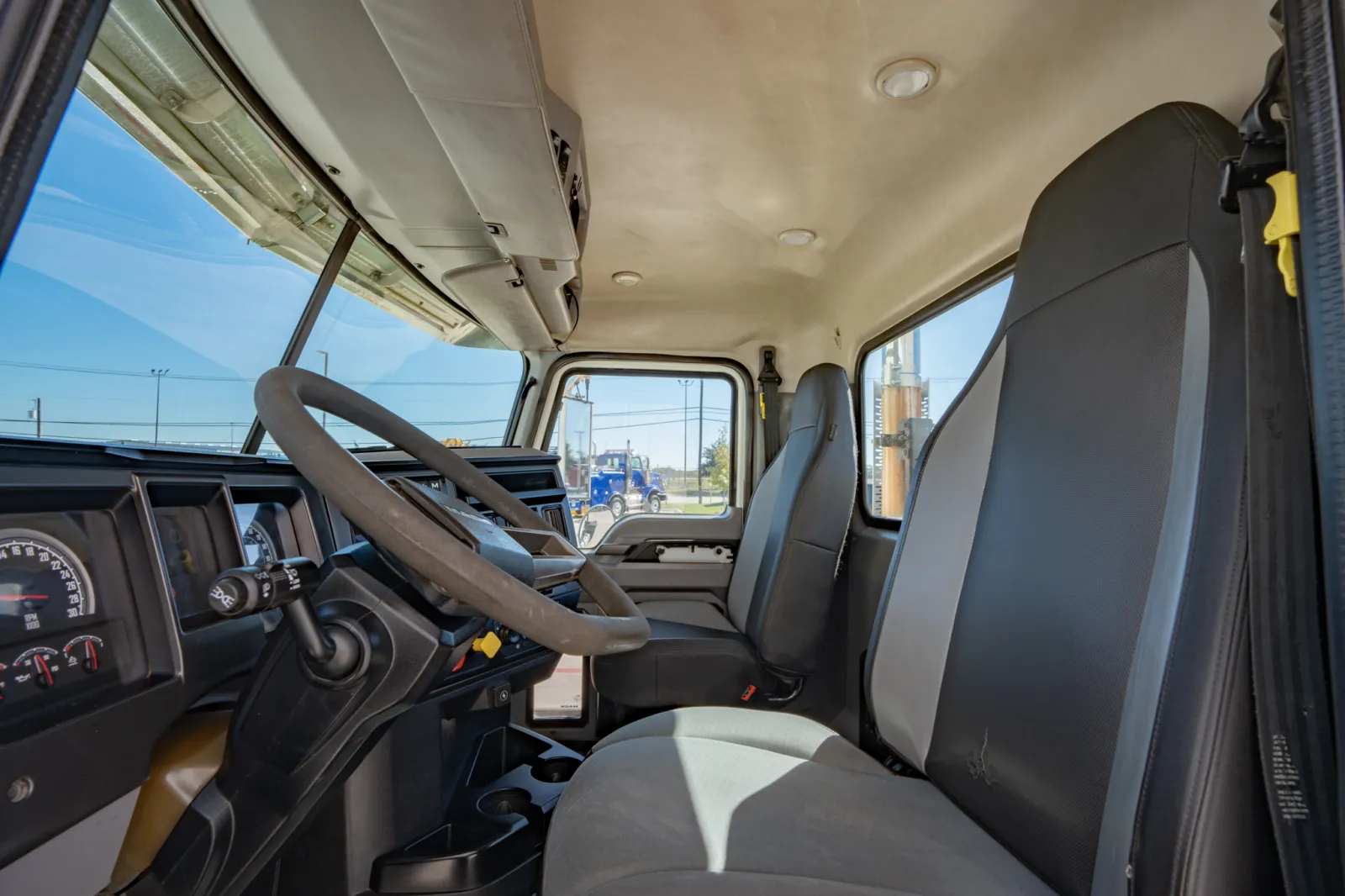 2019 Mack Pinnacle — photo 14