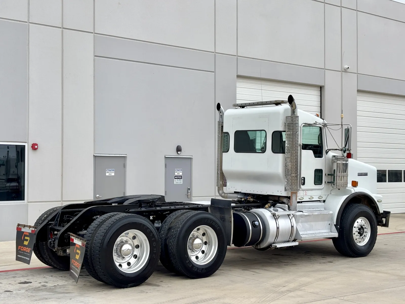 2013 Kenworth T800 — photo 5