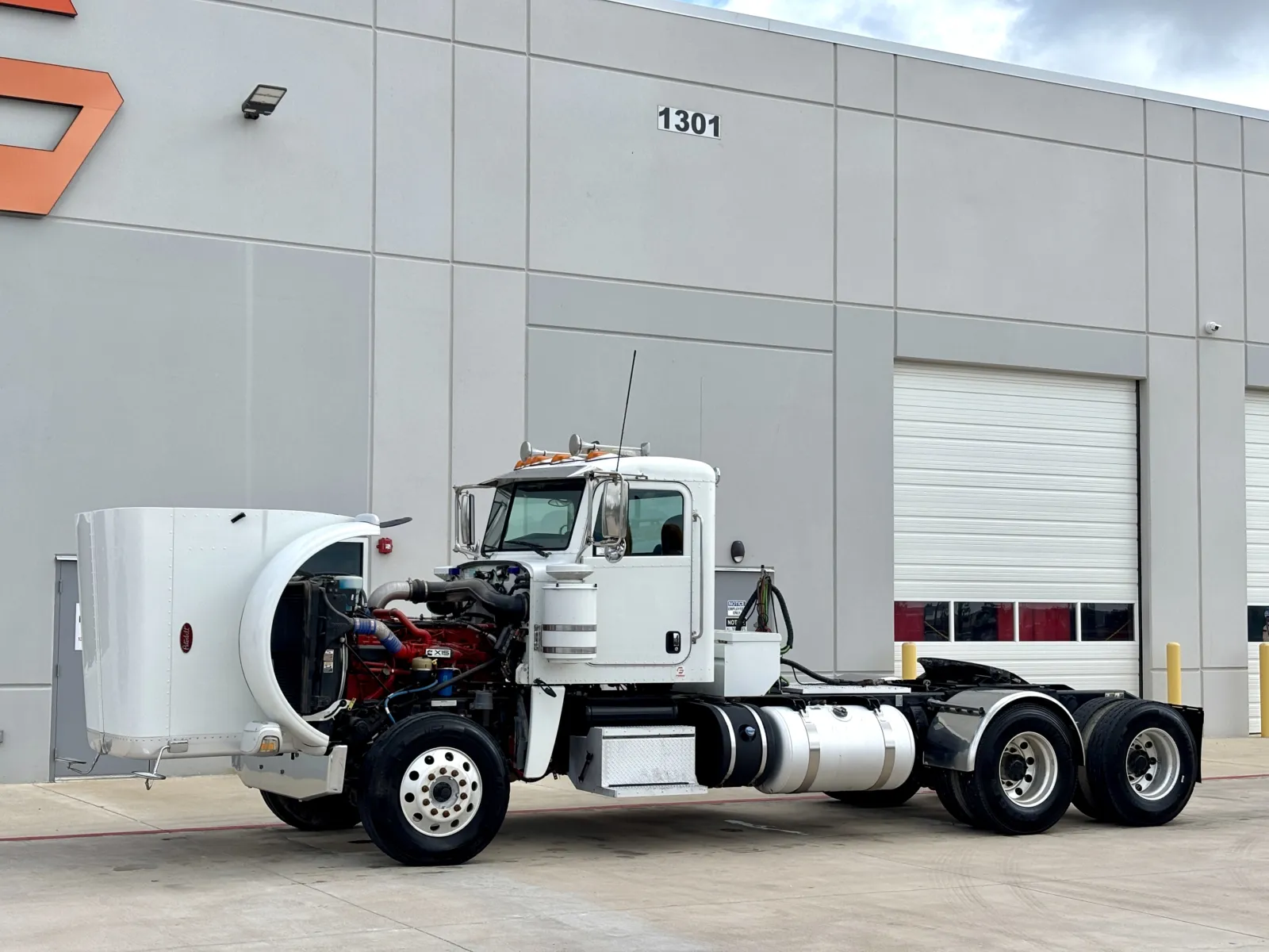 2018 Peterbilt 389 — photo 10