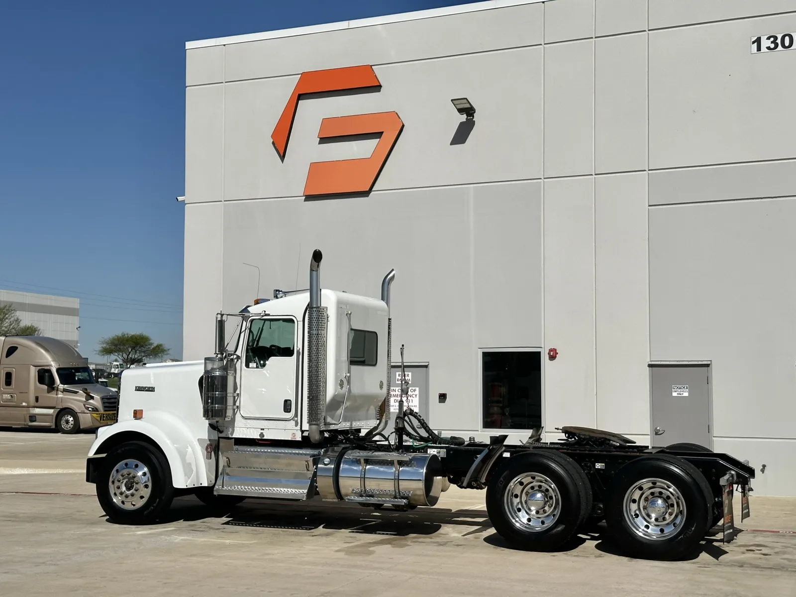 2019 Kenworth W900 — photo 6