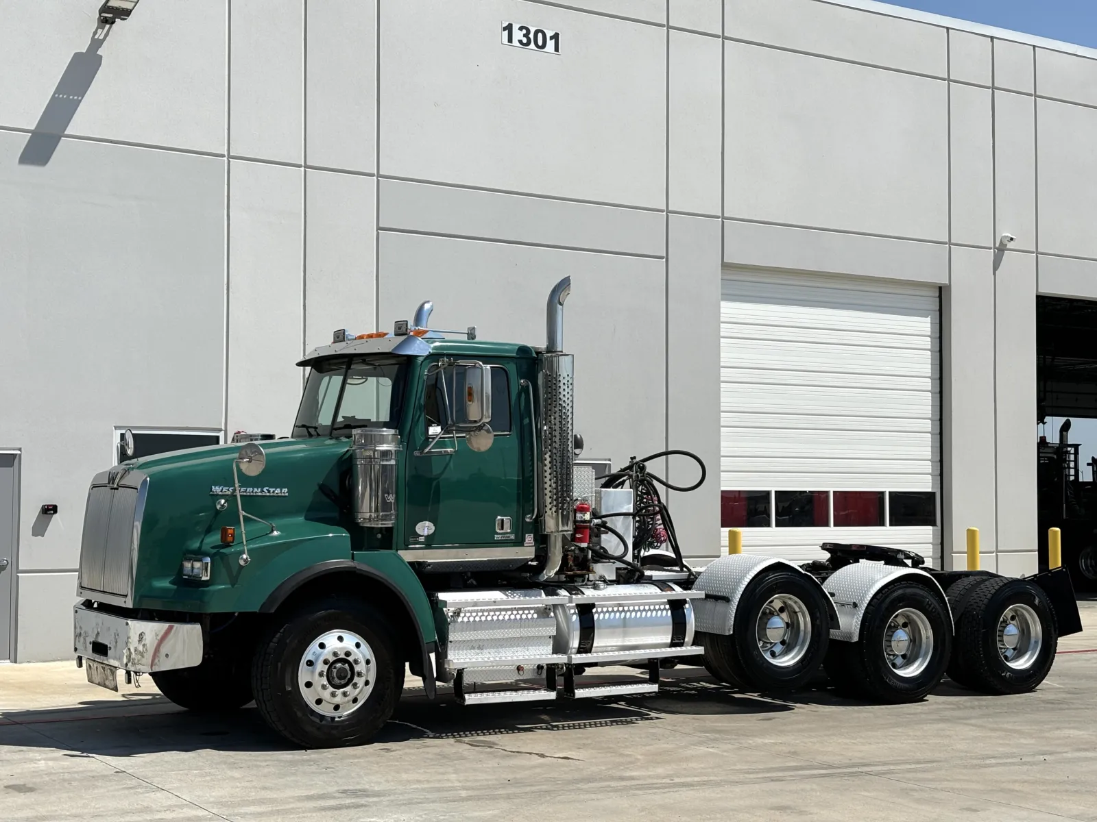 2015 Western Star 4900 — photo 2