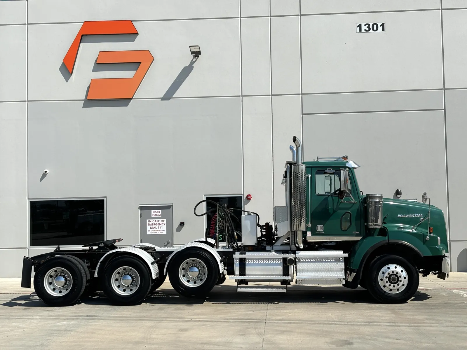 2015 Western Star 4900 — photo 3