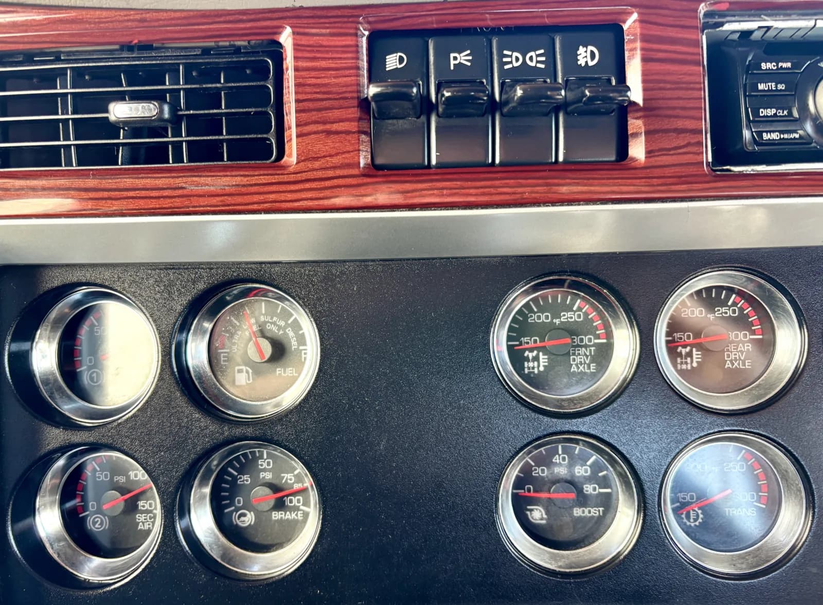 2009 Kenworth W900 — photo 16