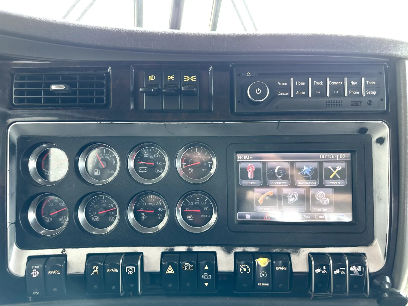 2014 Kenworth W900 — photo 17