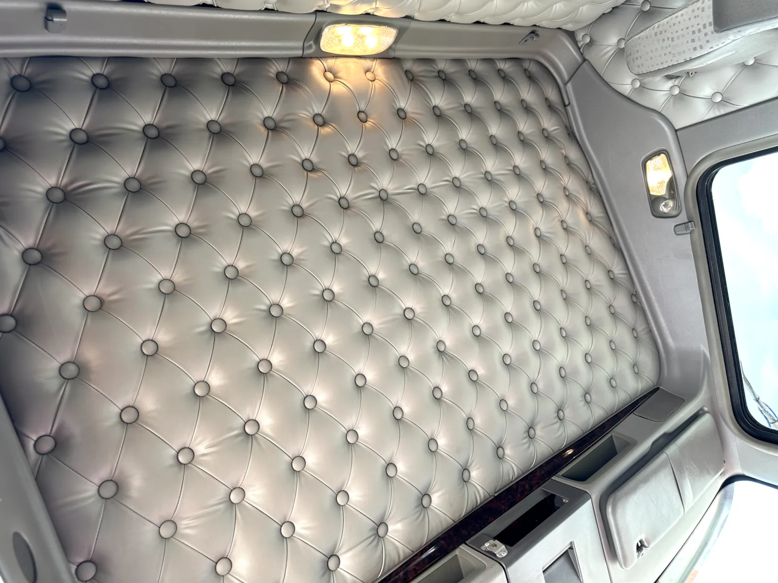 2014 Kenworth W900 — photo 20