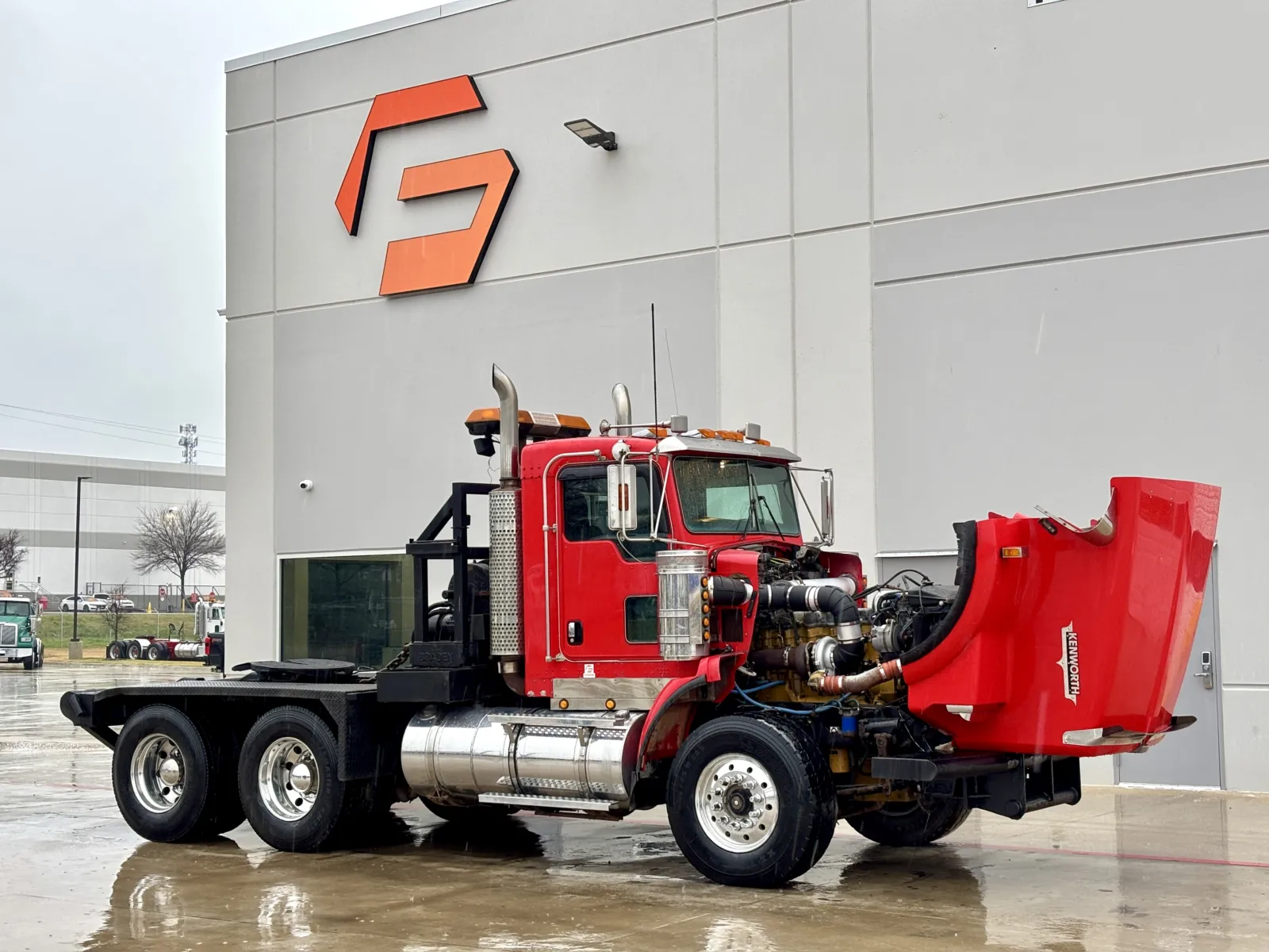 2004 Kenworth T800 — photo 9