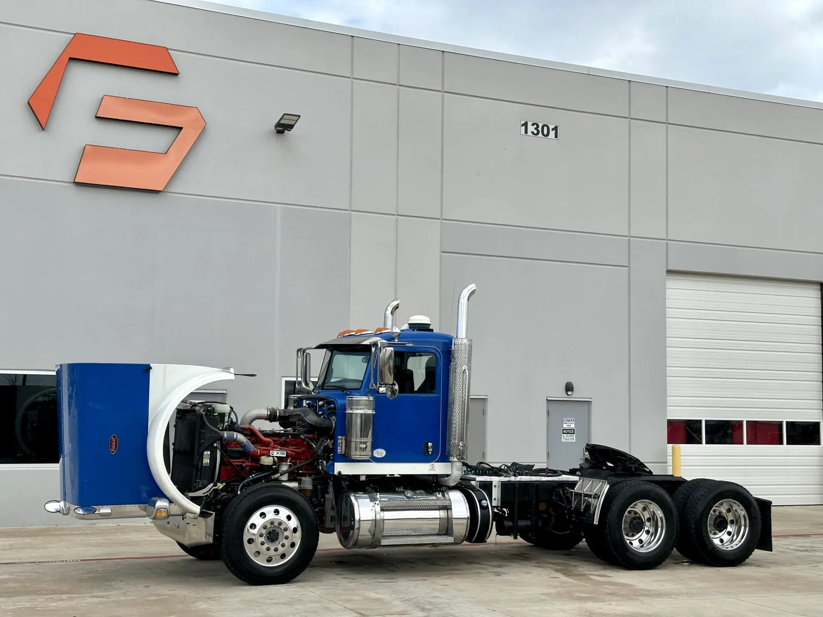 2018 Peterbilt 389 — photo 10