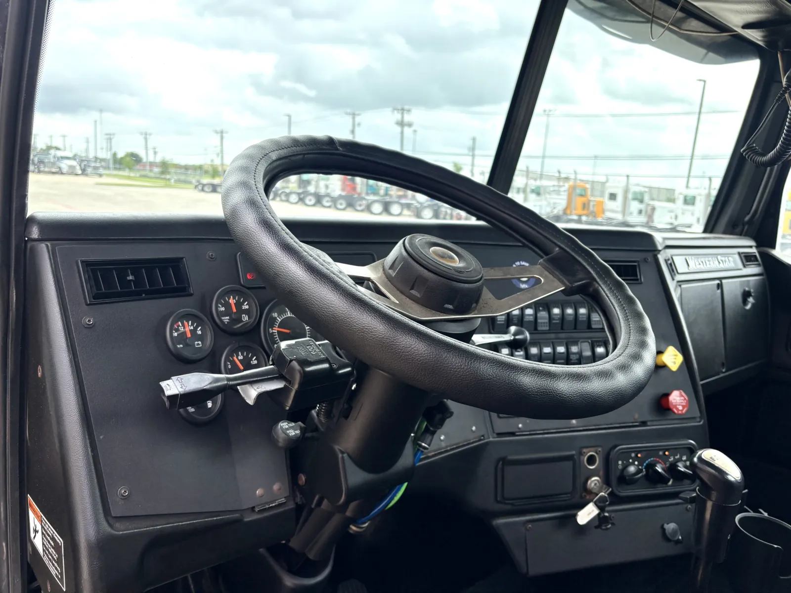 2019 Western Star 4900 — photo 15