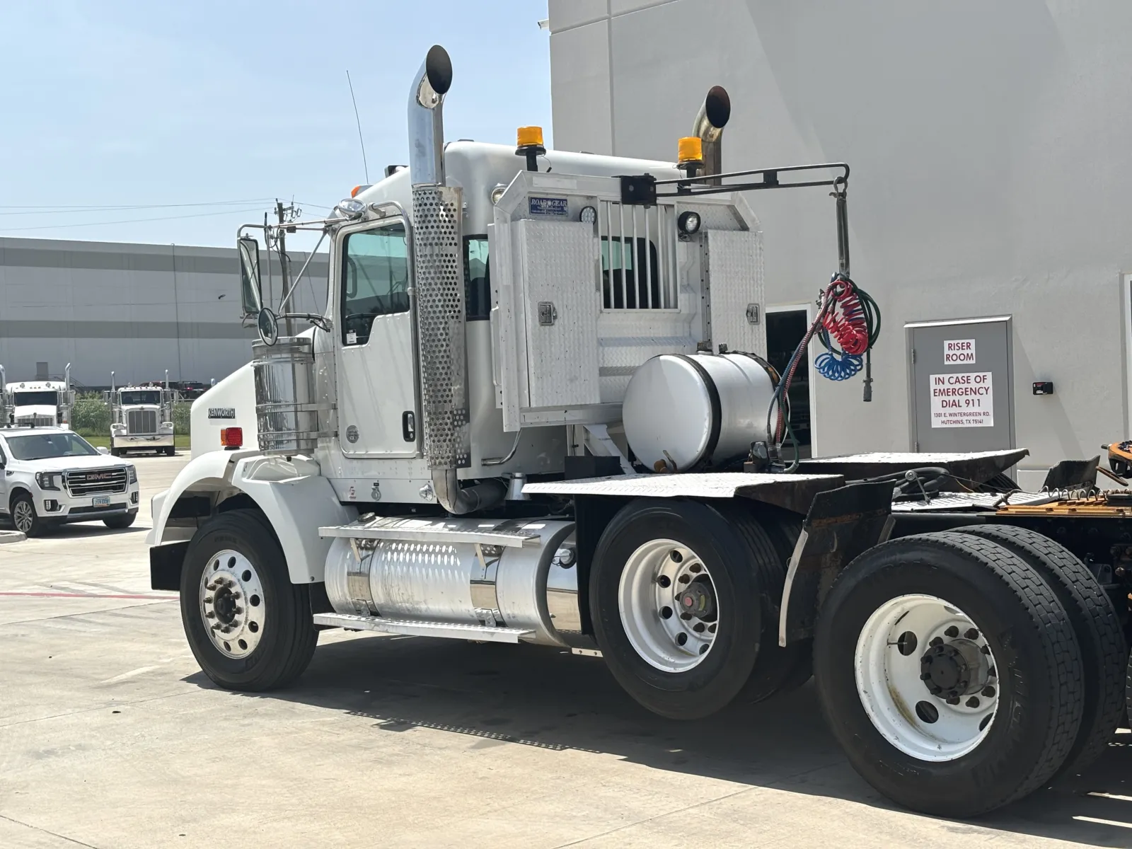 2011 Kenworth T800 — photo 8