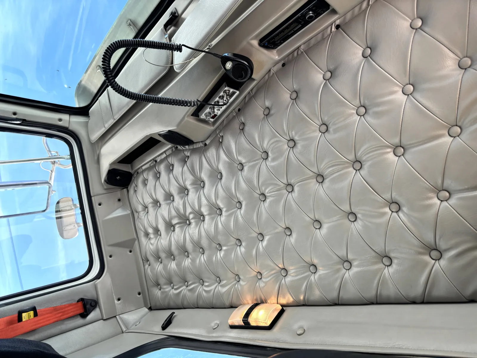 2015 Western Star 4900 — photo 21