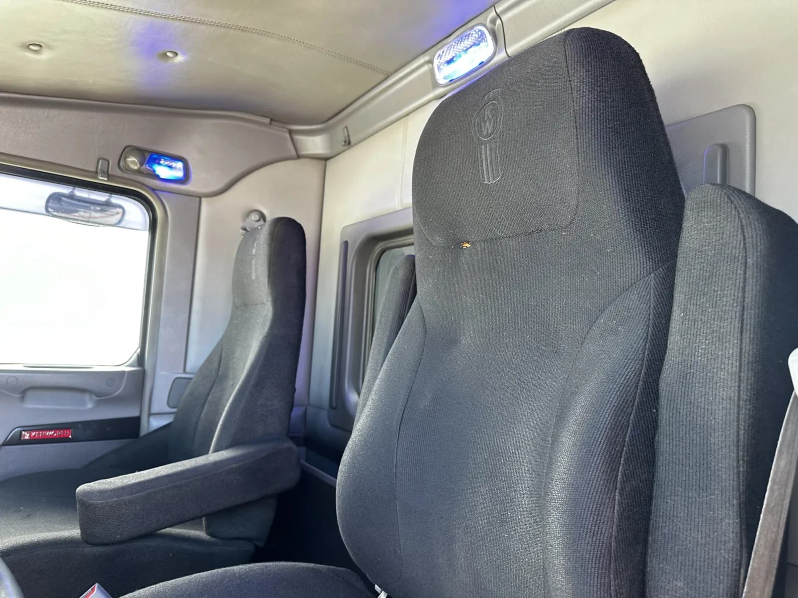 2015 Kenworth T800 — photo 20