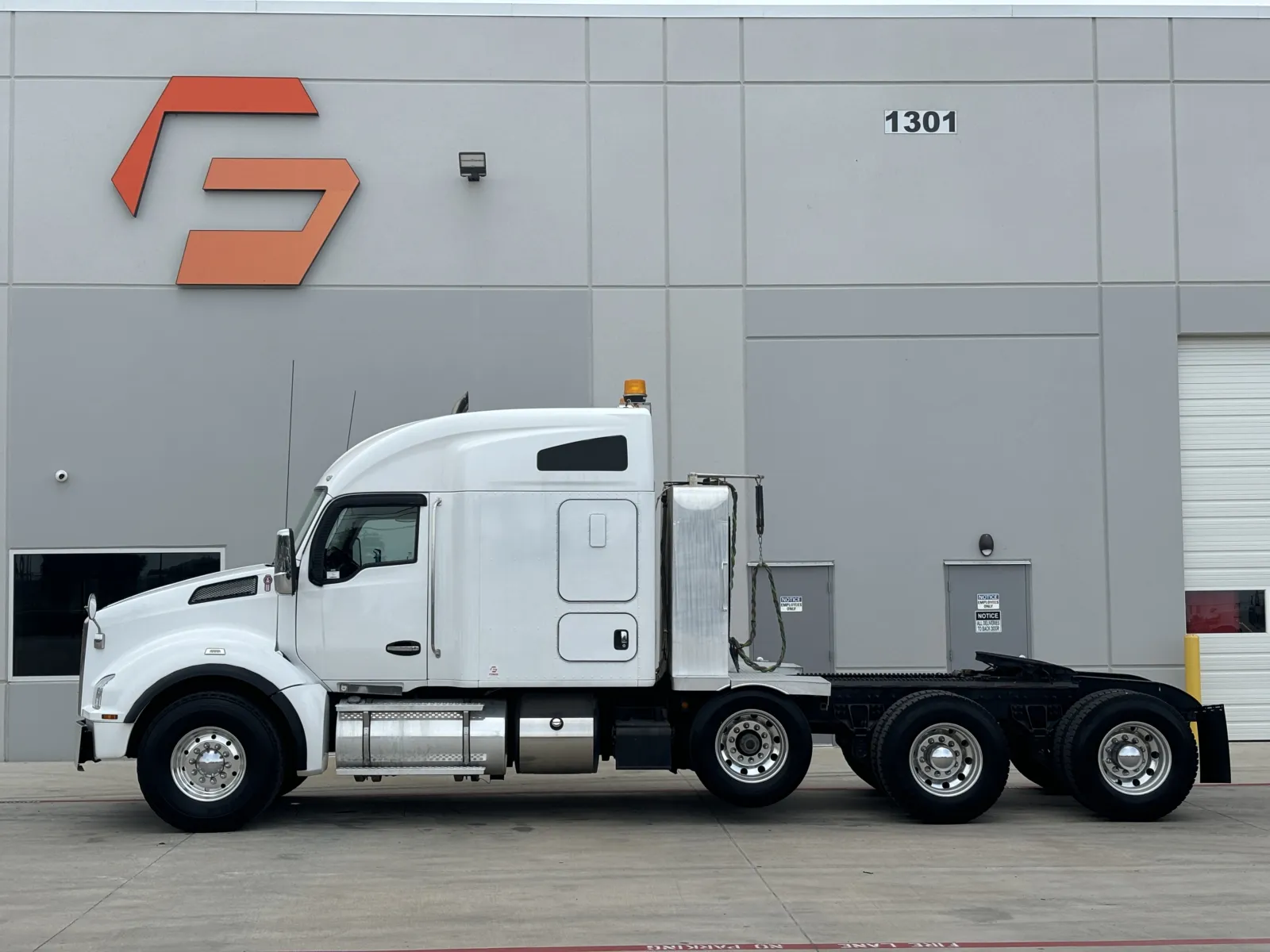 2017 Kenworth T880 — photo 4