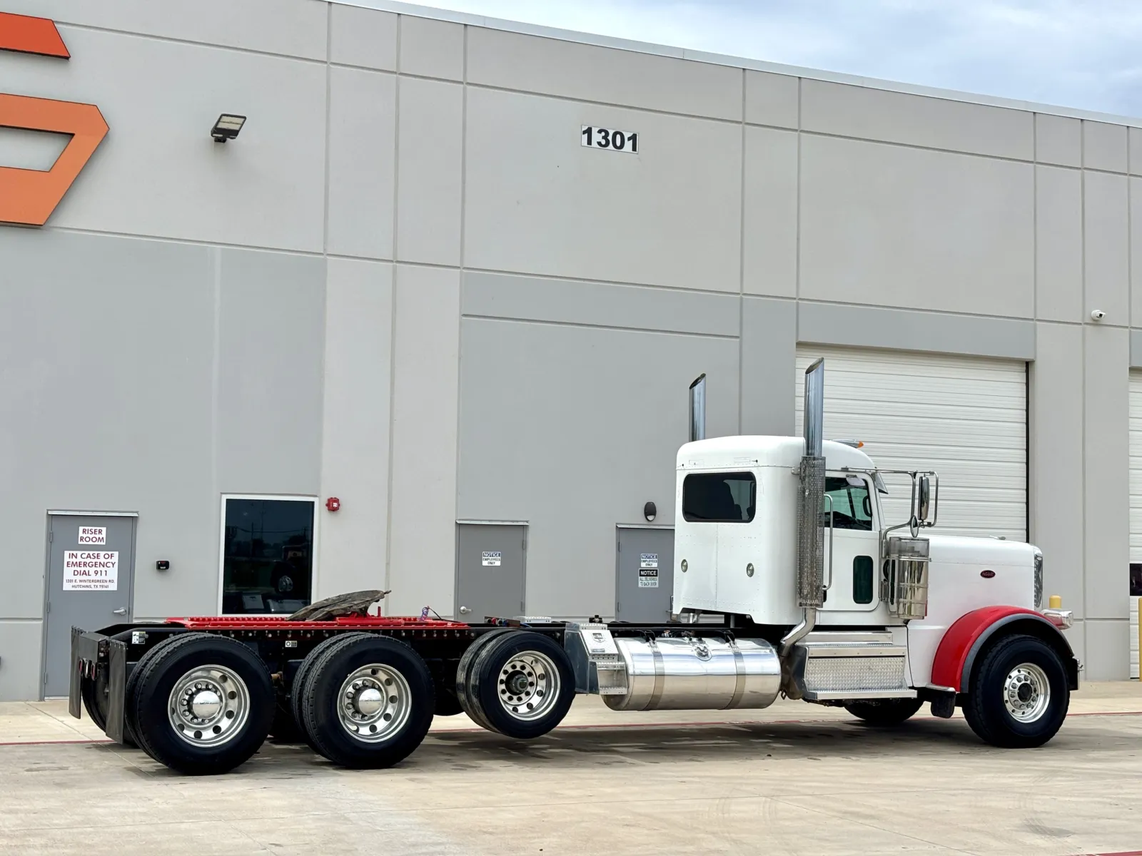2019 Peterbilt 389 — photo 5