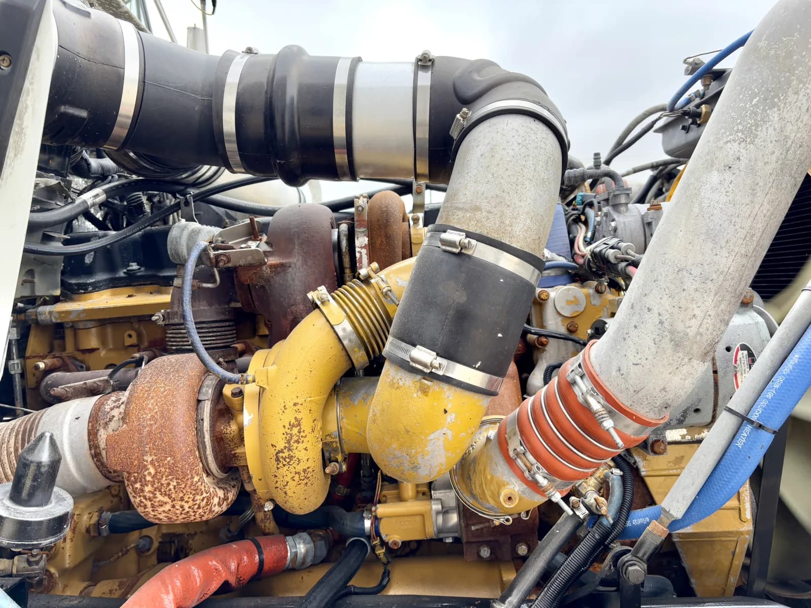 2005 Kenworth T800 — photo 12