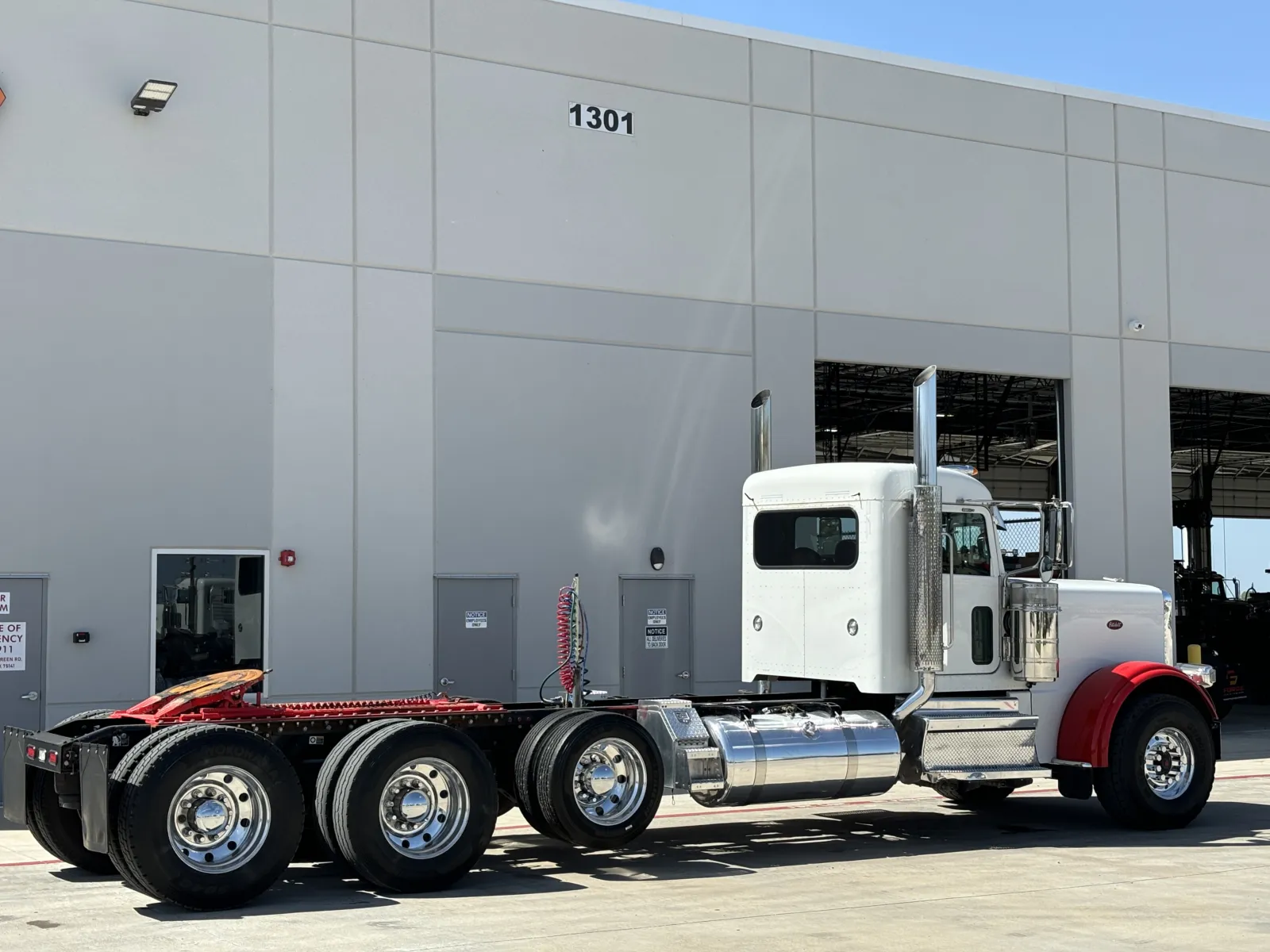 2019 Peterbilt 389 — photo 5