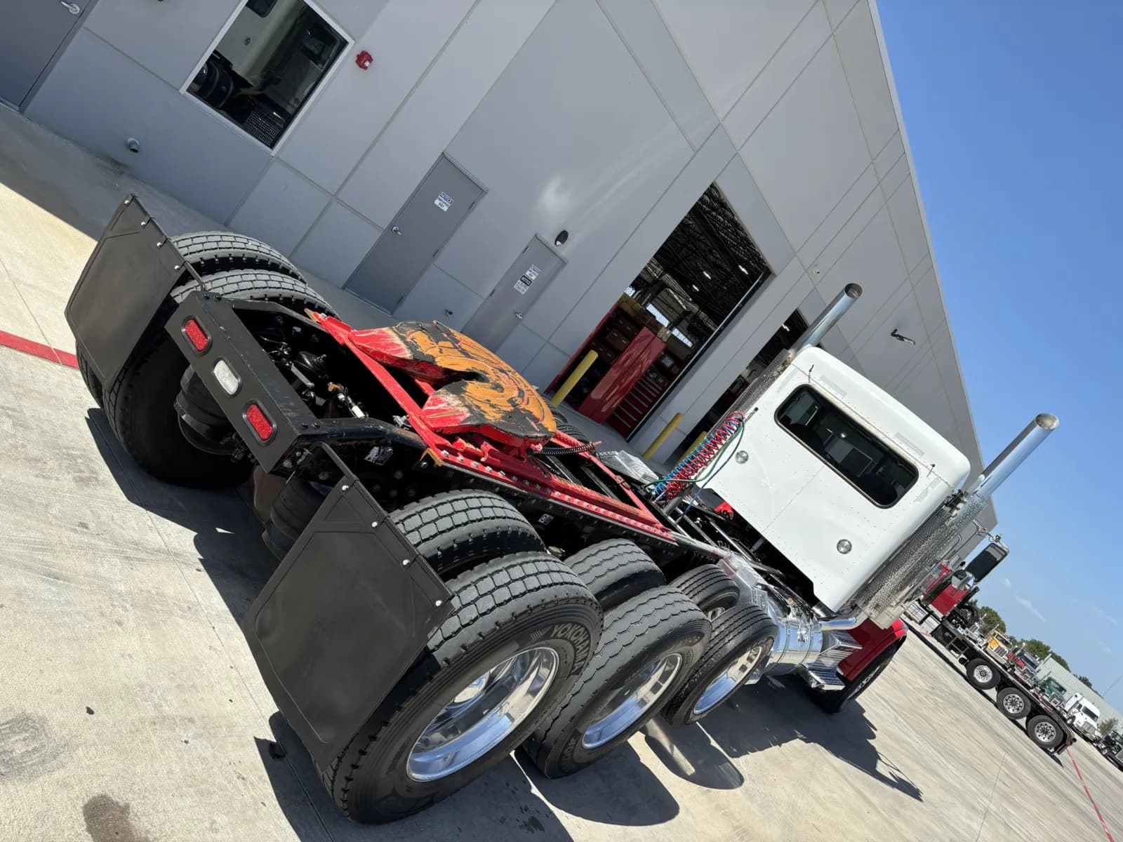 2019 Peterbilt 389 — photo 11