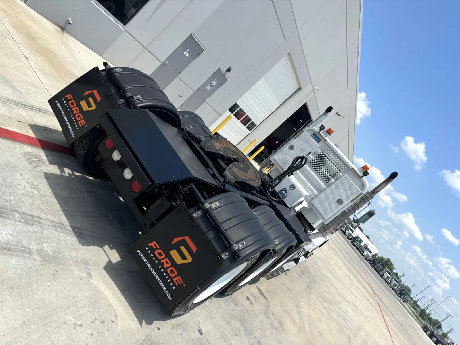 2013 Kenworth T800 — photo 11