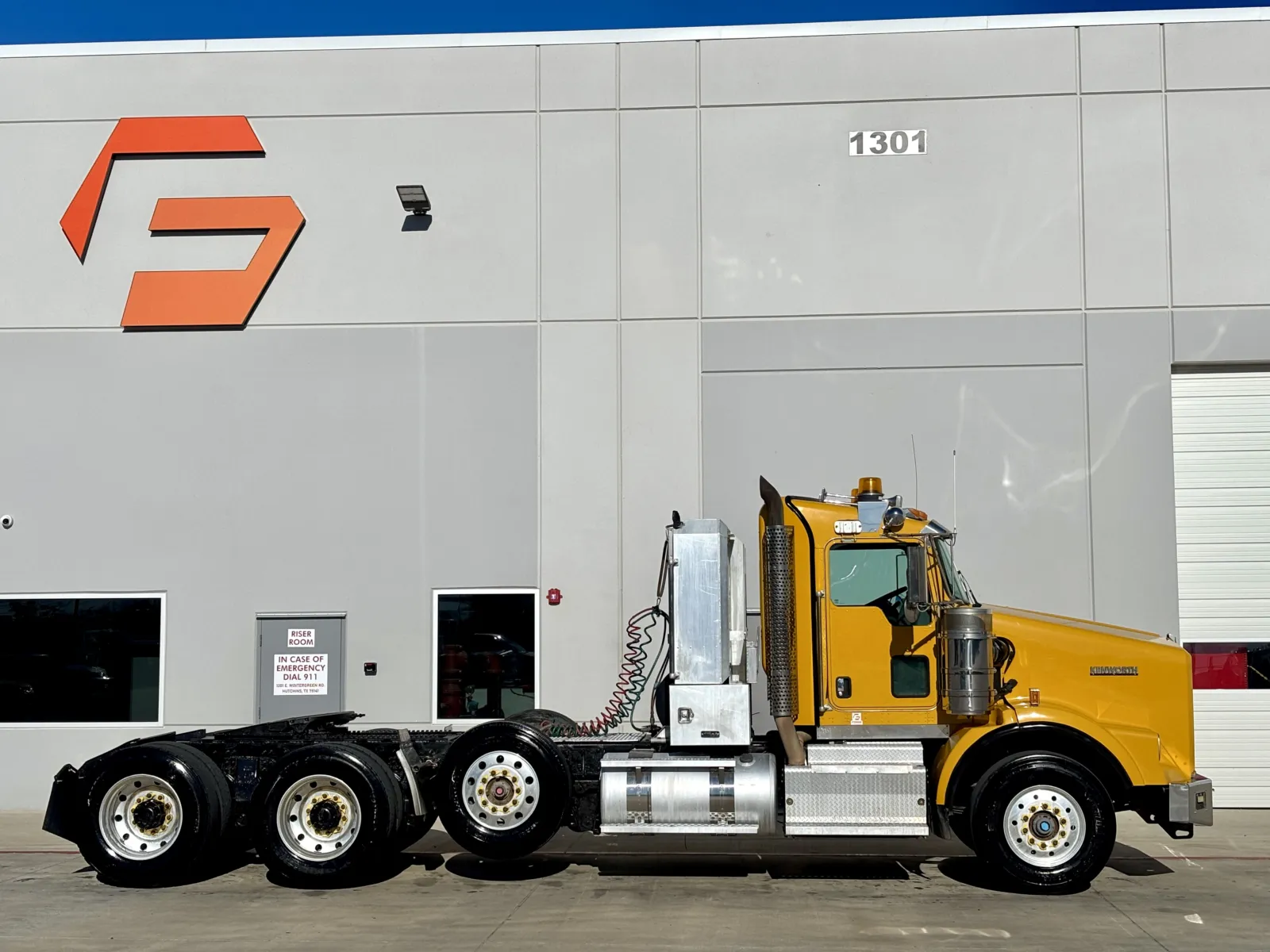 2013 Kenworth T800 — photo 3