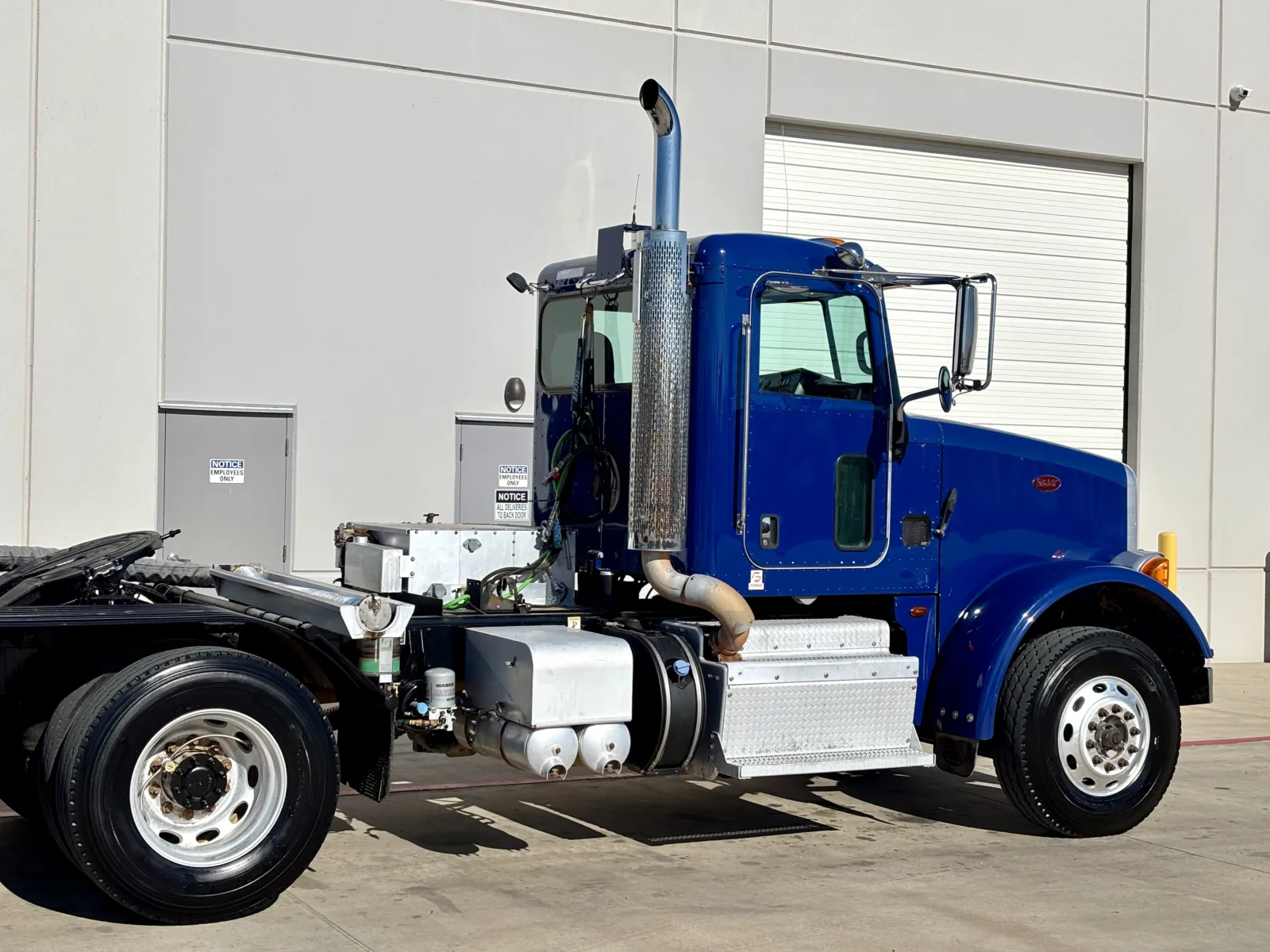2016 Peterbilt 365 — photo 7
