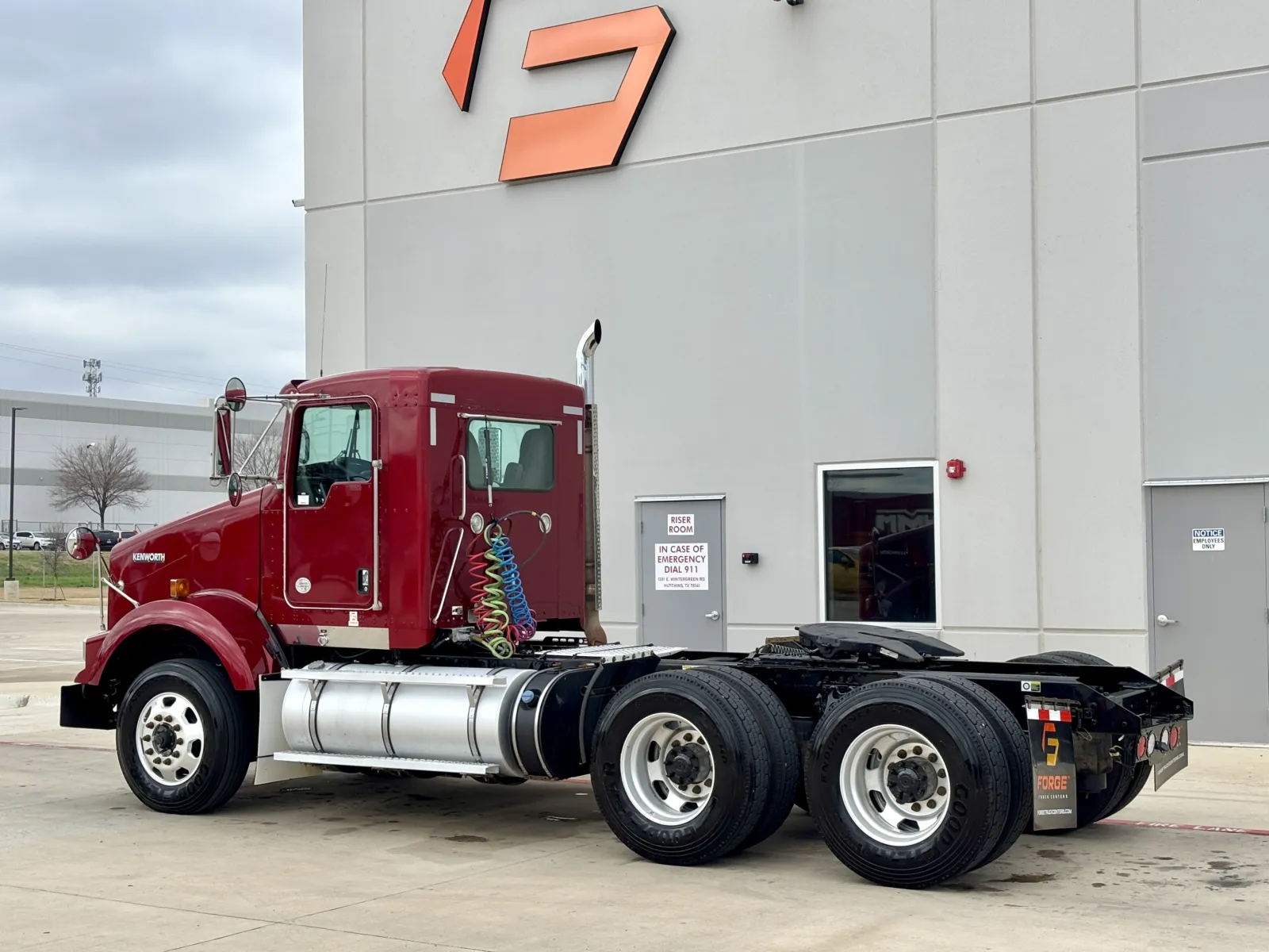 2020 Kenworth T800 — photo 6