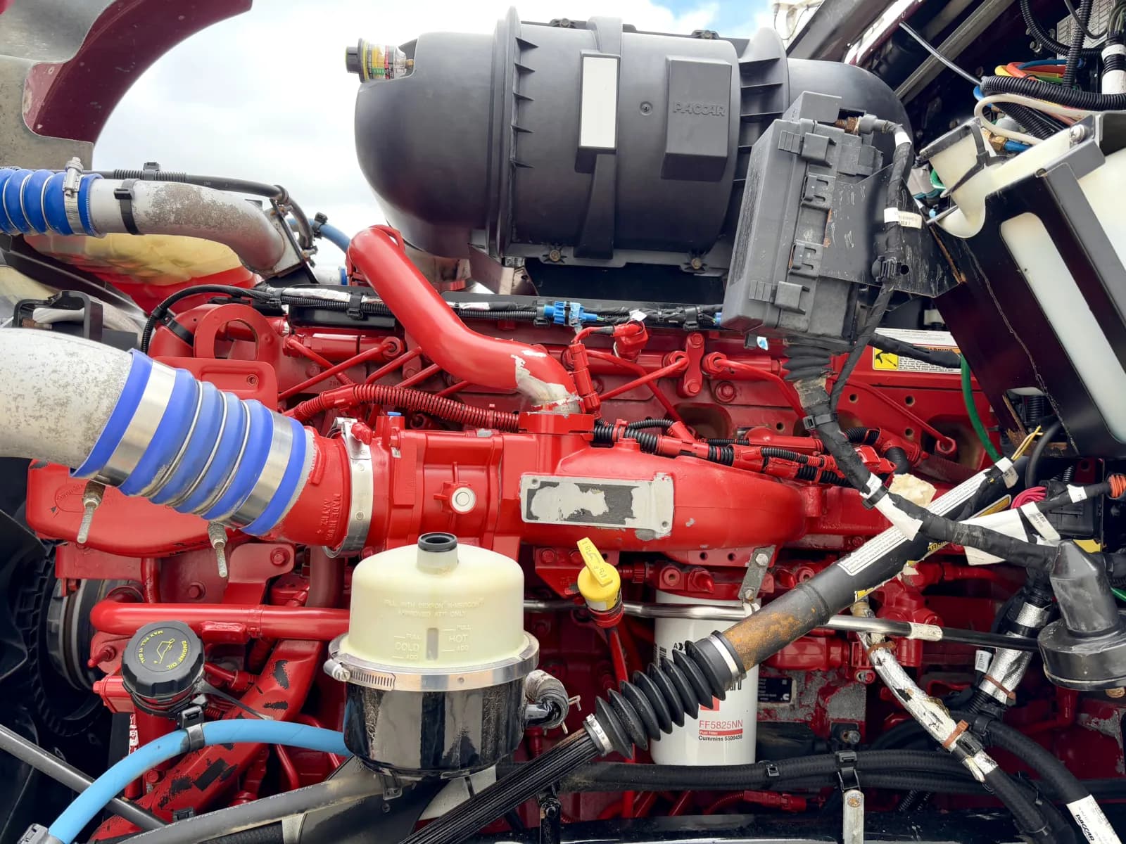 2020 Kenworth T800 — photo 13