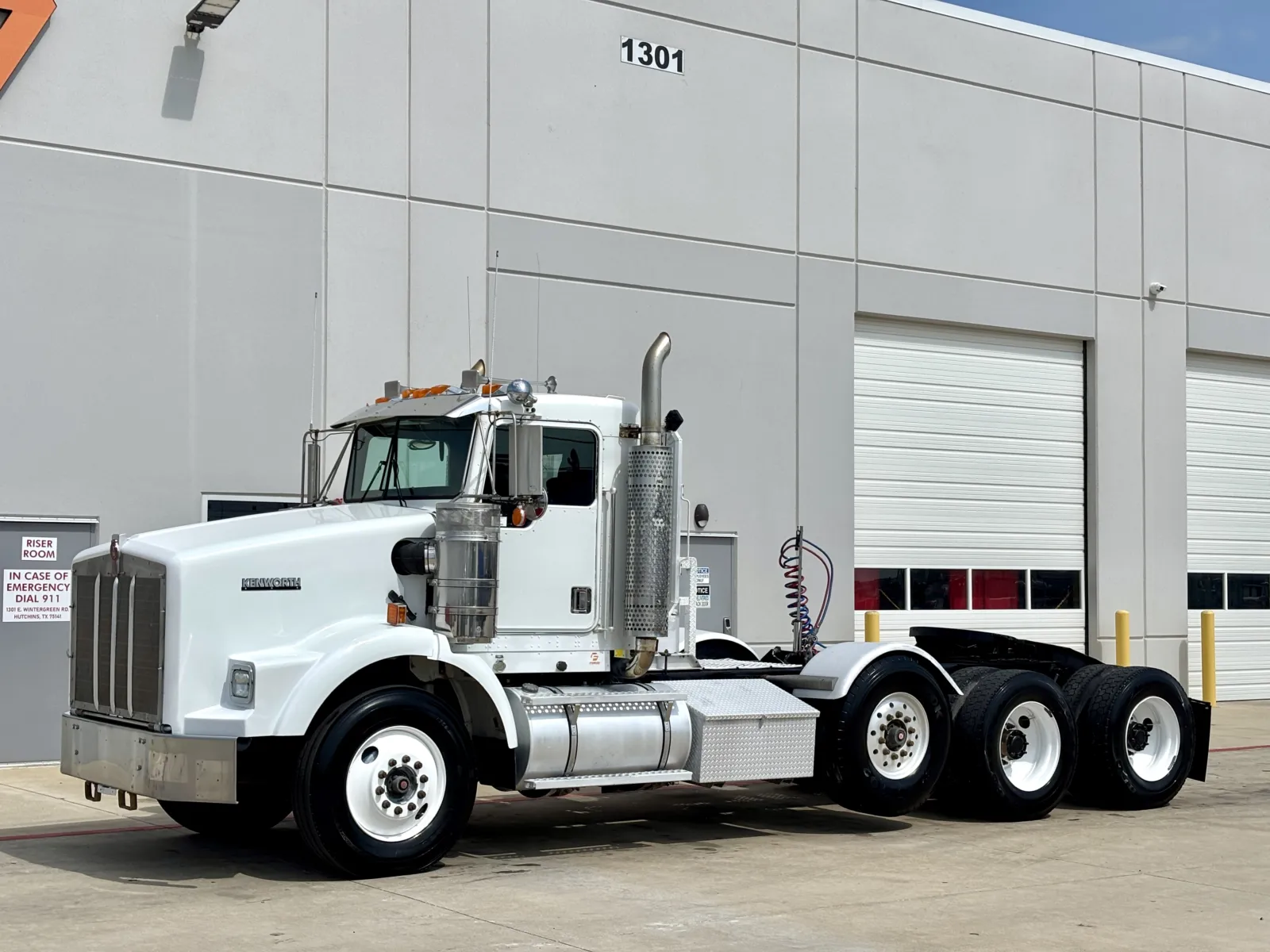 2001 Kenworth T800 — photo 2