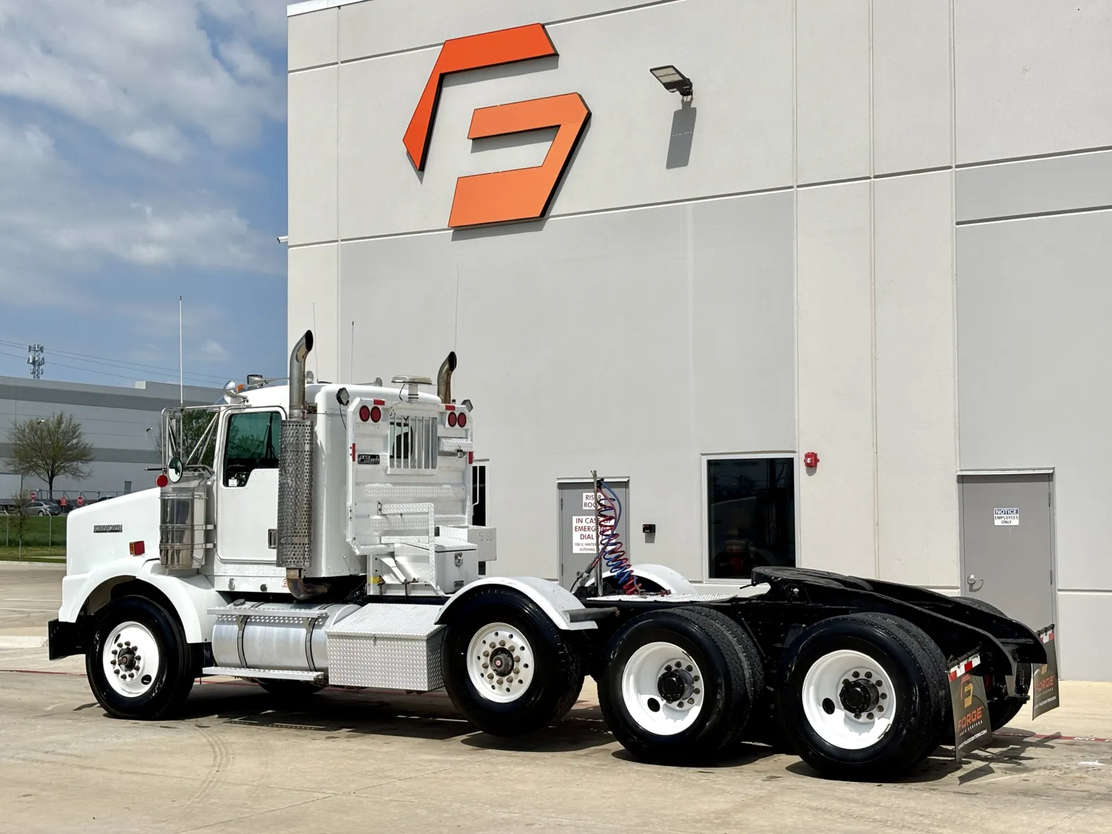 2001 Kenworth T800 — photo 6