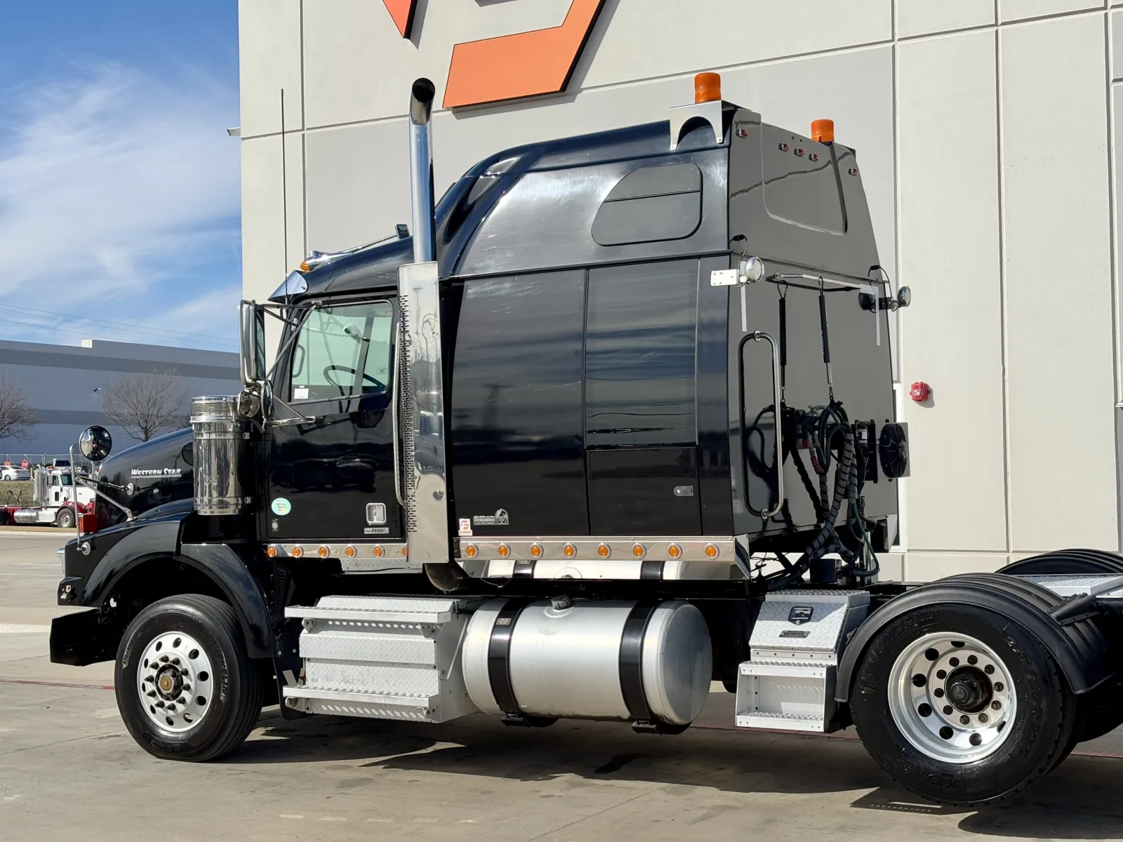 2021 Western Star 4900 — photo 8