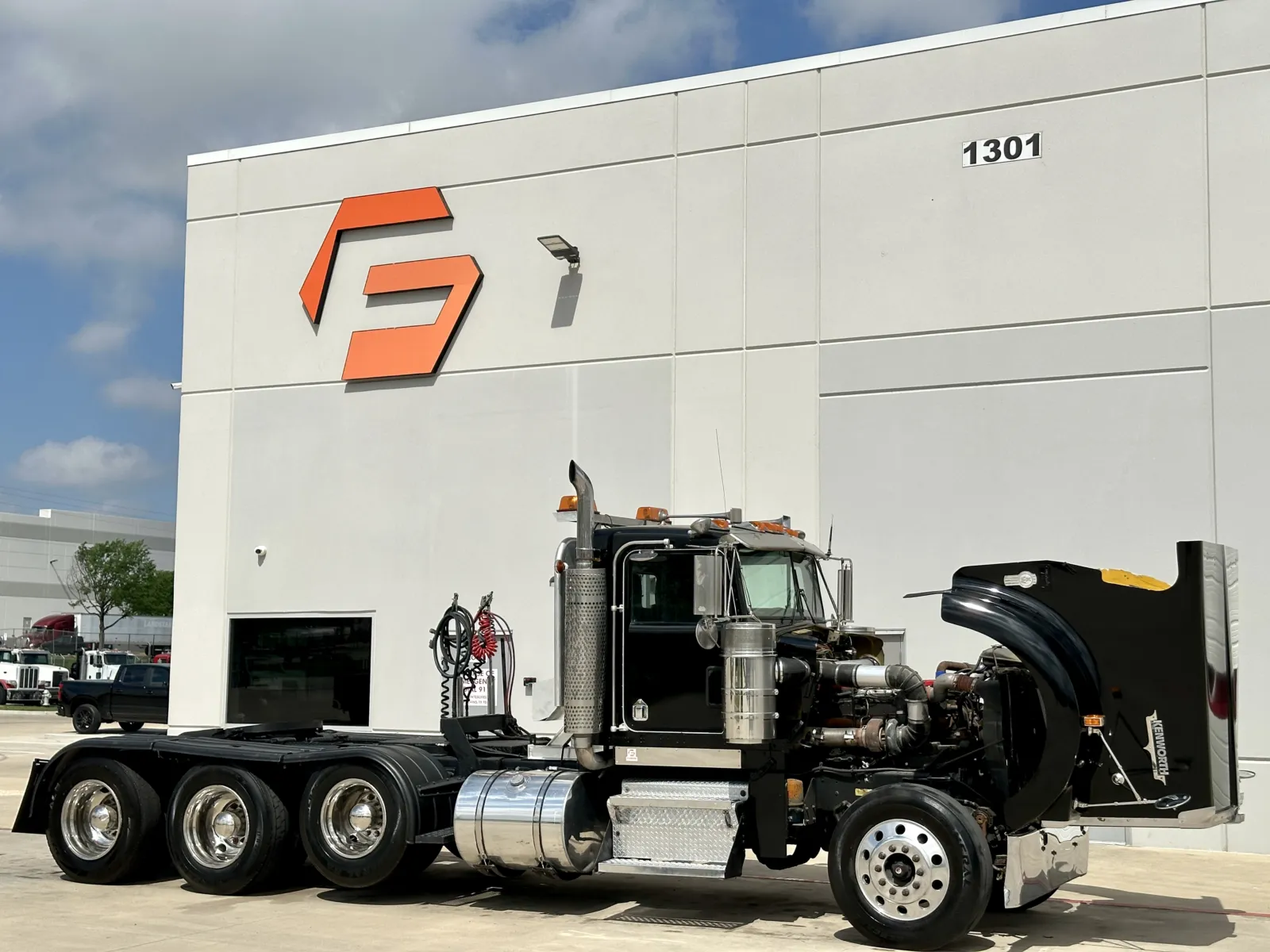 1998 Kenworth W900 — photo 9