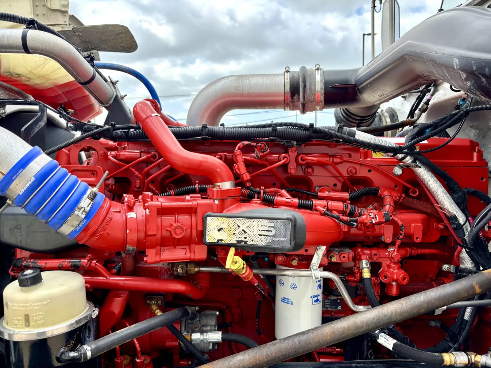 2020 Peterbilt 389 — photo 13