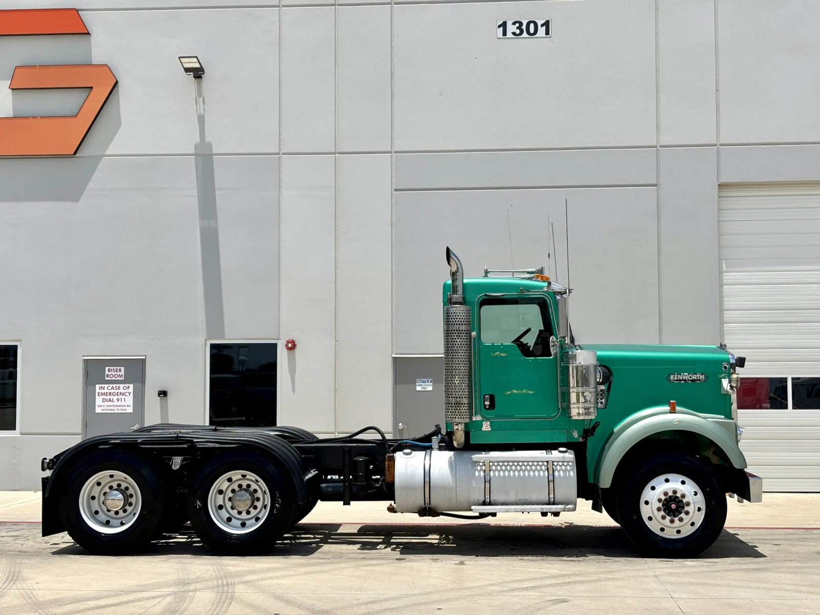 2003 Kenworth W900 — photo 3