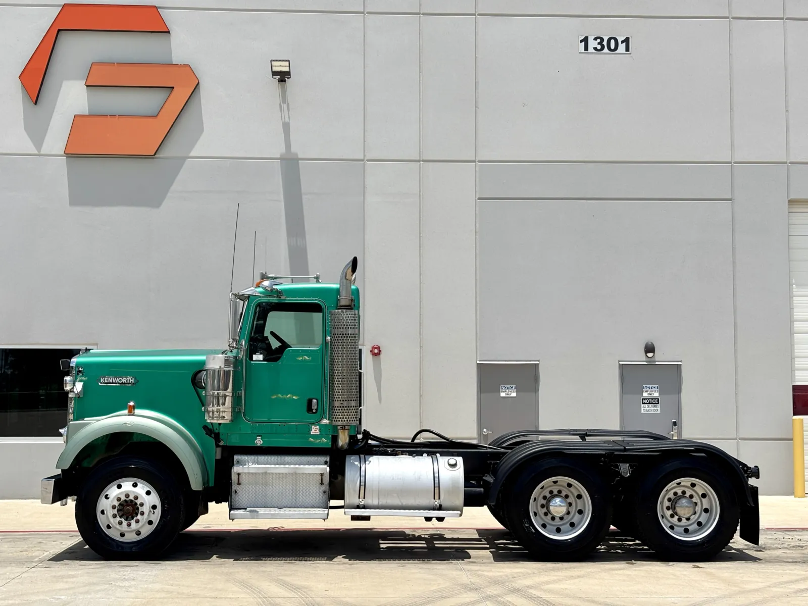 2003 Kenworth W900 — photo 4