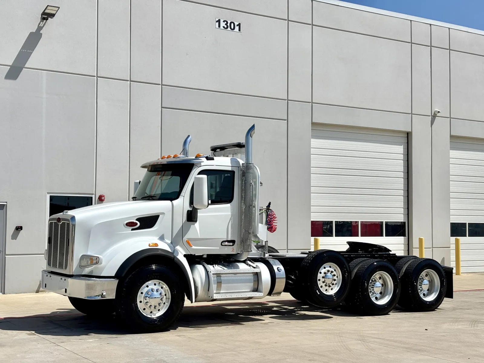 2019 Peterbilt 567 — photo 2