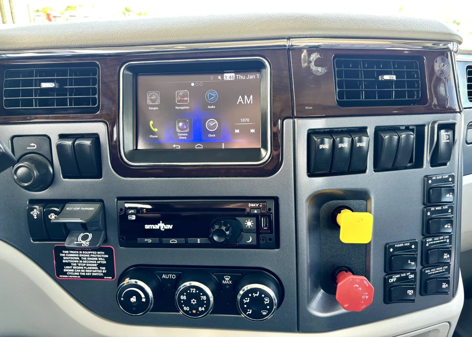 2019 Peterbilt 567 — photo 18