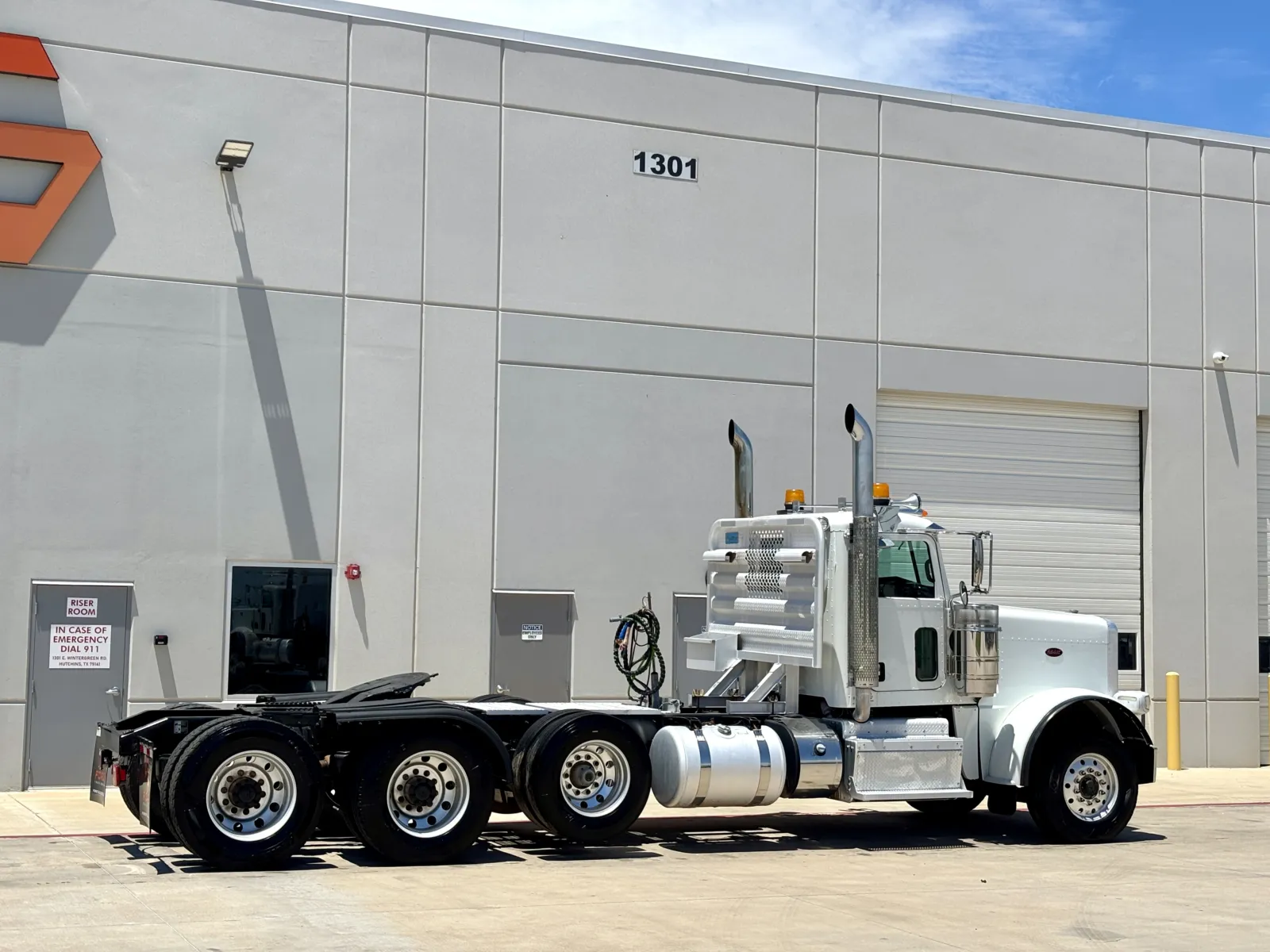 2015 Peterbilt 389 — photo 5