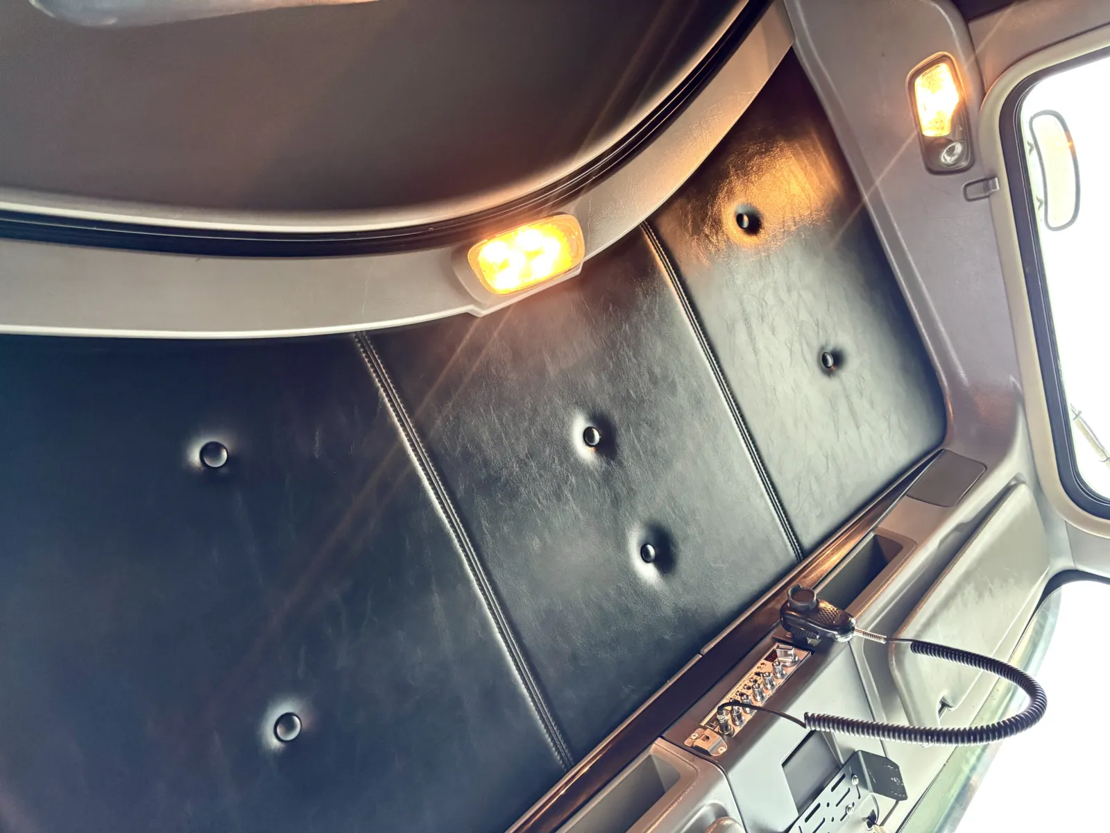 2016 Kenworth T800 — photo 21