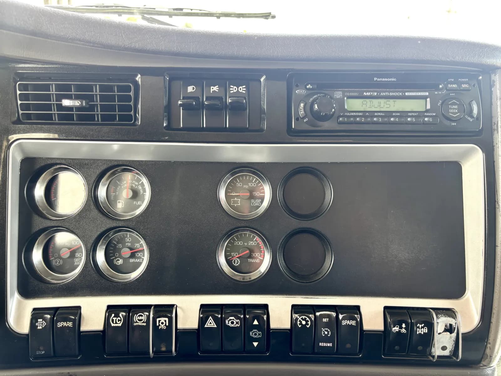 2008 Kenworth T800 — photo 18