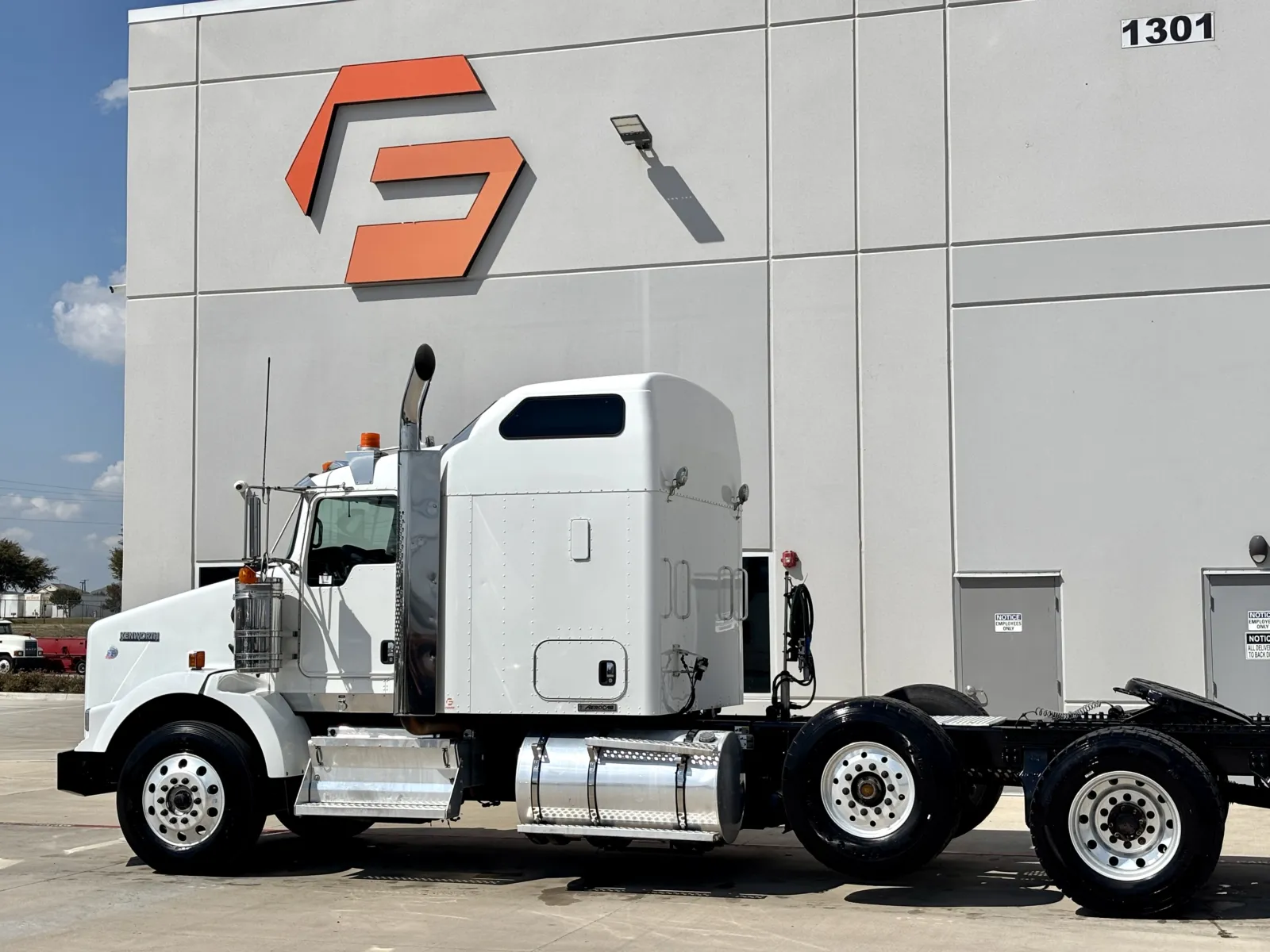 2013 Kenworth T800 — photo 8
