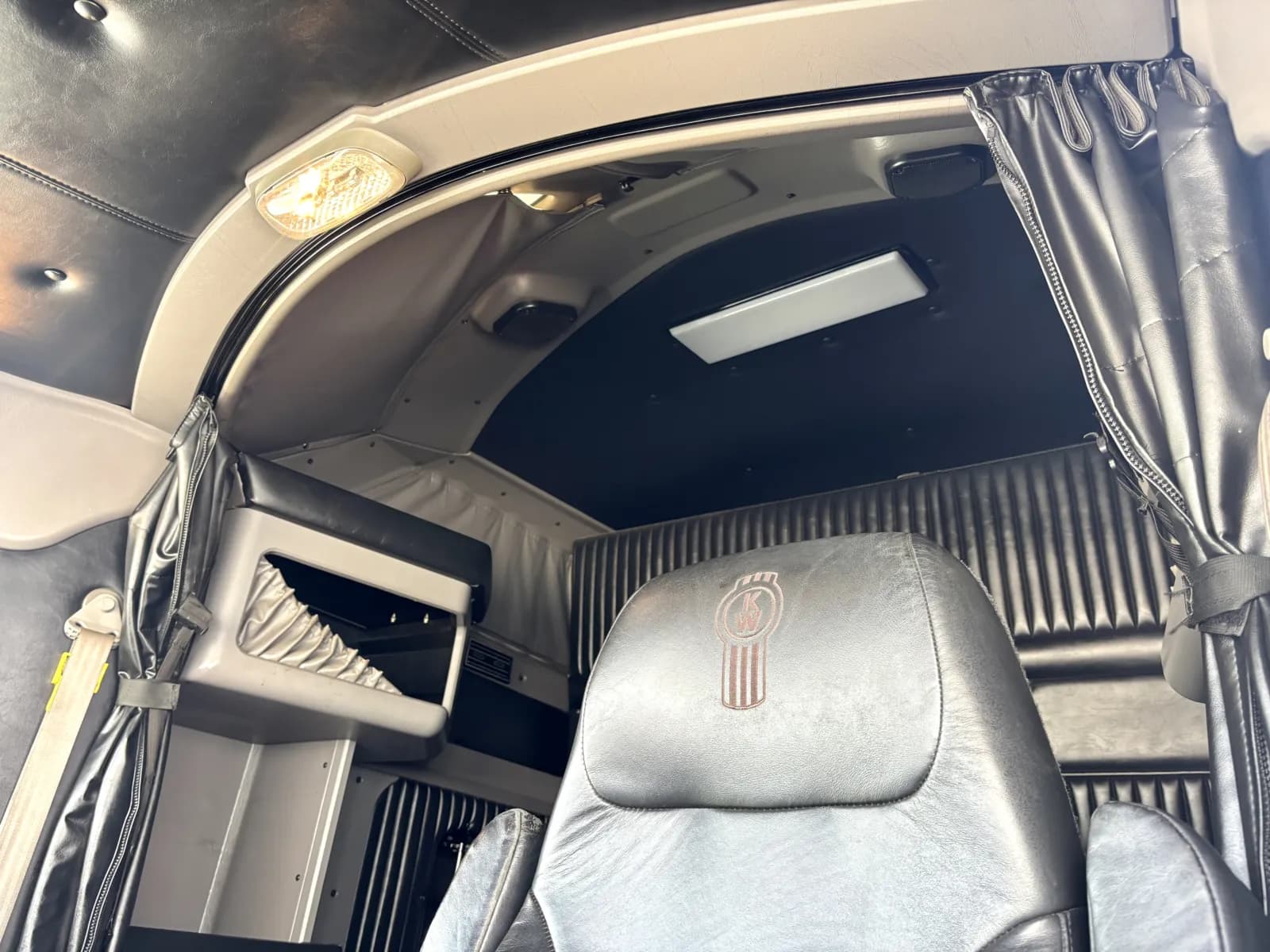 2013 Kenworth T800 — photo 20