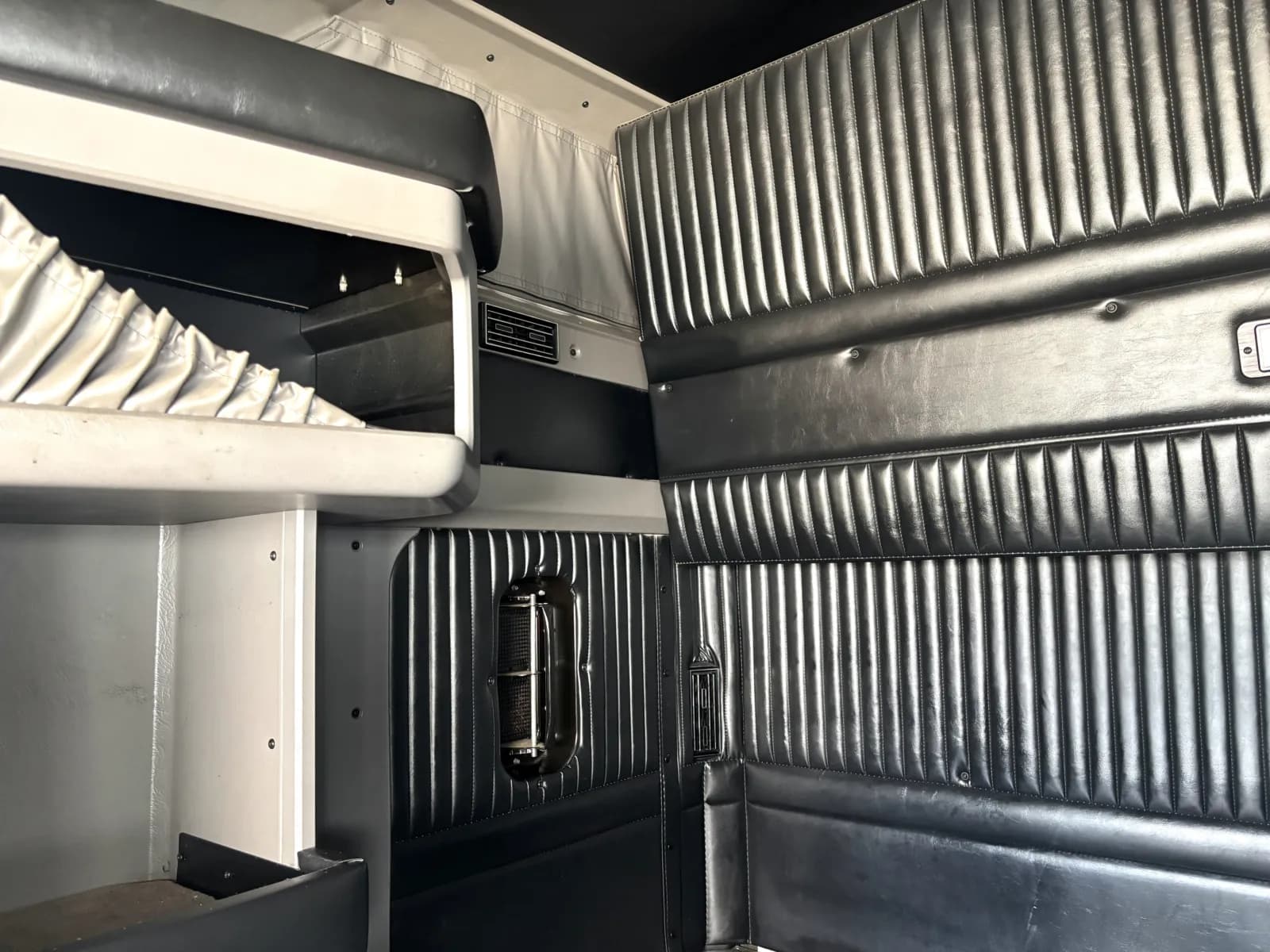 2013 Kenworth T800 — photo 22