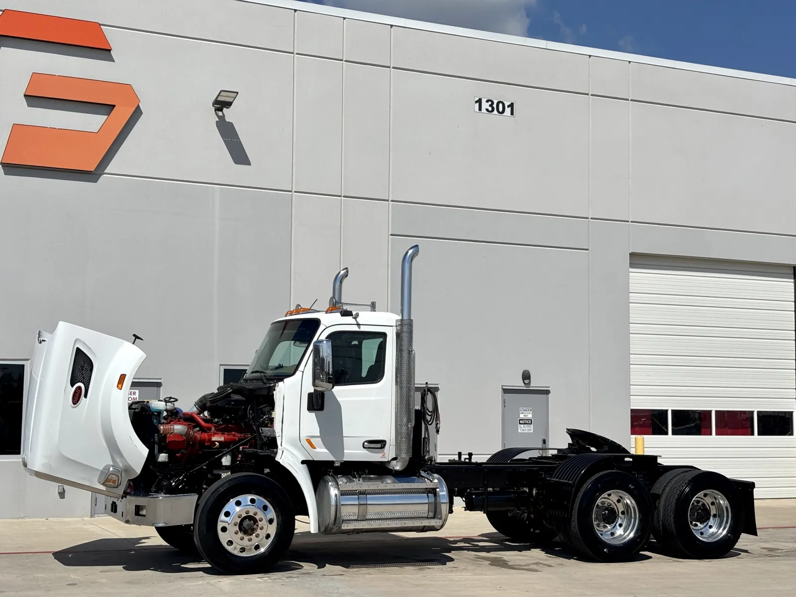 2014 Peterbilt 567 — photo 10