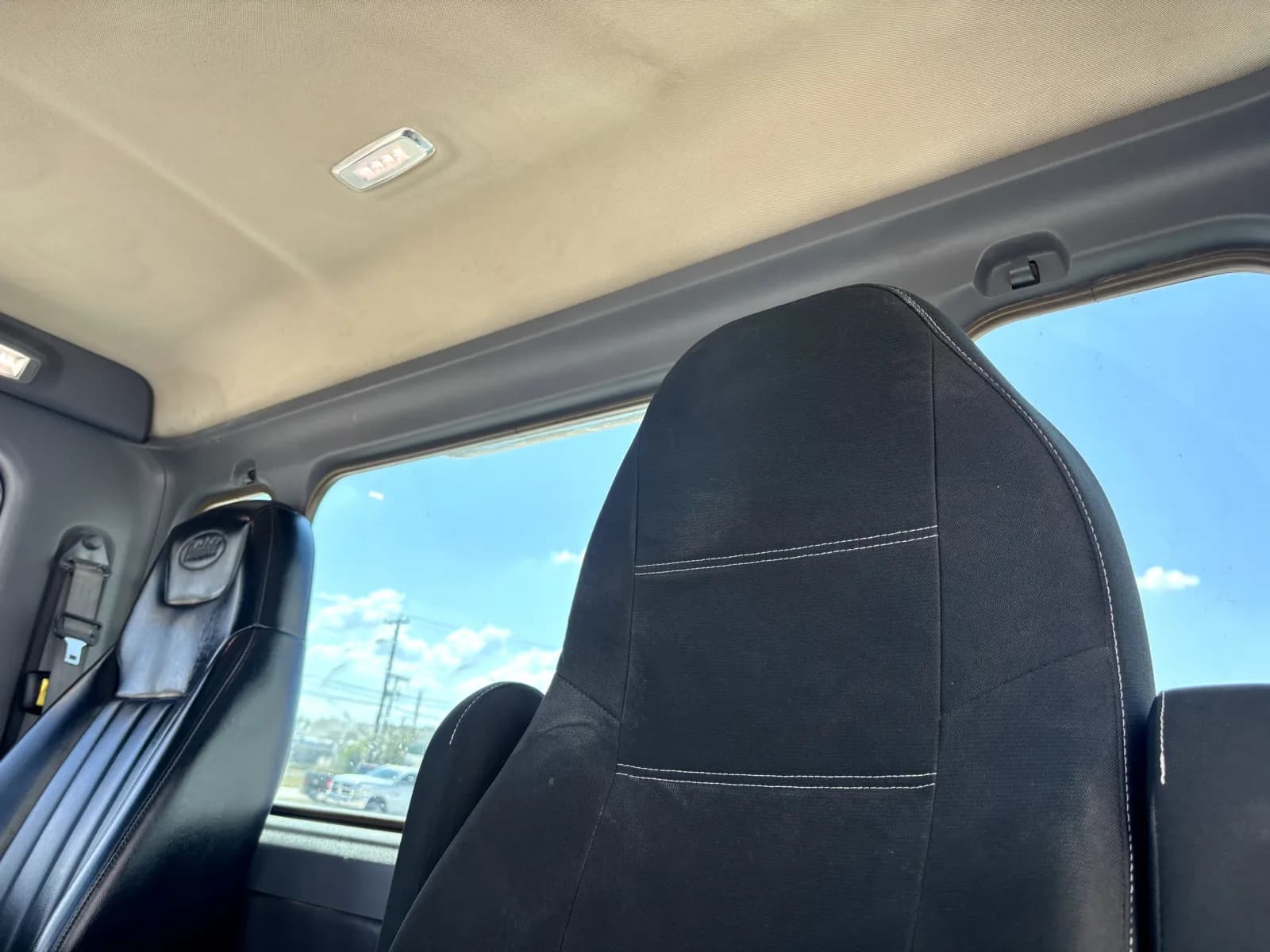 2014 Peterbilt 567 — photo 19